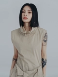Simple Black 2023 Summer New Гонконг в стиле простая футболка с ручной рубашкой для женщин для женщин