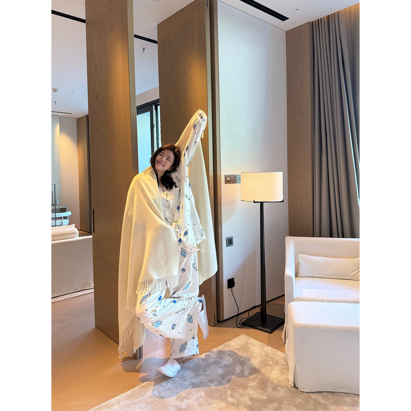 Peachzhou Cartoon Cute Printed Long-Sleeved Pajamas Two-Piece Set Loose and Can Be Worn Outside Home Clothes for Women in Spring & Fall Peachzhou Cartoon Cute Printed Long-Sleeved Pajamas Two-Piece Set Loose and Can Be Worn Outside Home Clothes for Women in Spring & Fall
