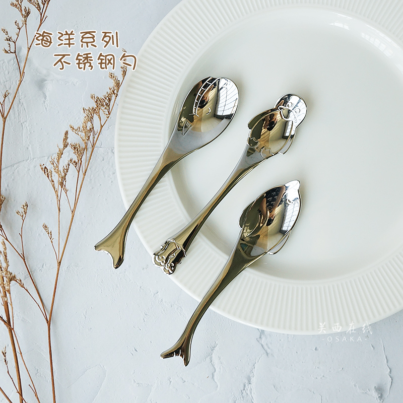 Spot Japanese coffee spoon dessert spoon spoon mirror stainless steel spoon whale dolphin penguin spoon