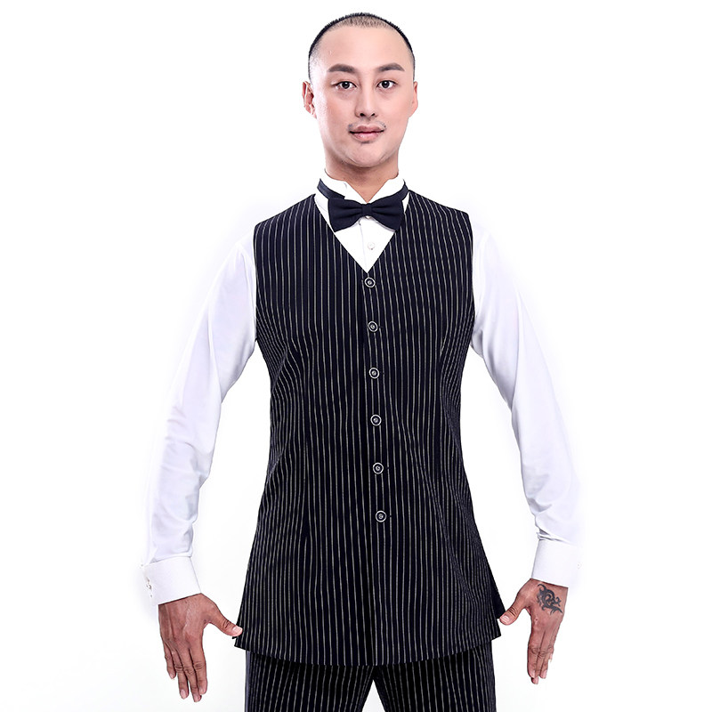 Morden dance country's long version of the Machia acting out of the suit to be auditable for non-regressal stripes 30% gross material