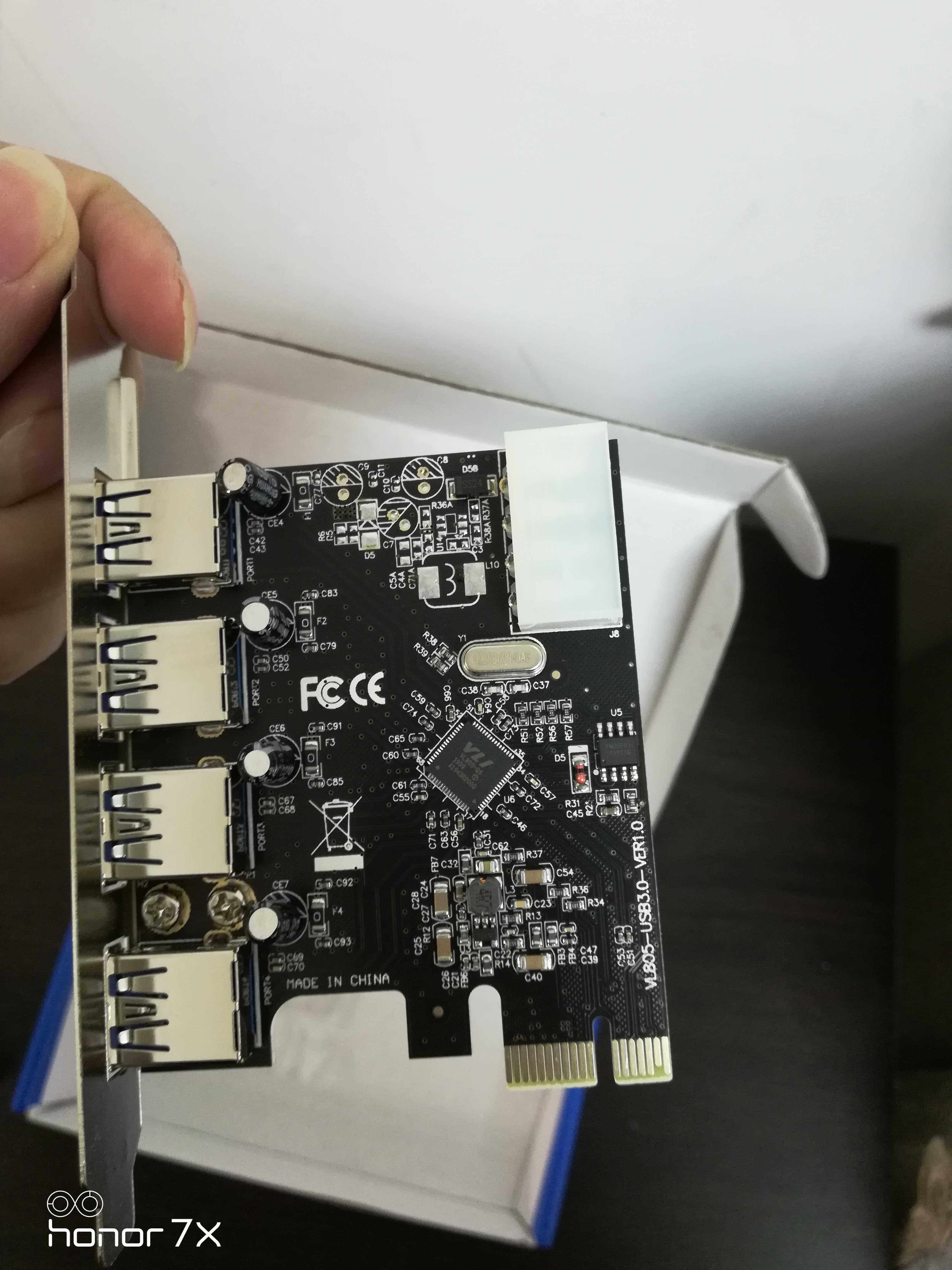 PCI-E transfer USB3 0 augmented card built-in desktop PC riser pcie transfer 4-port USB 3 0