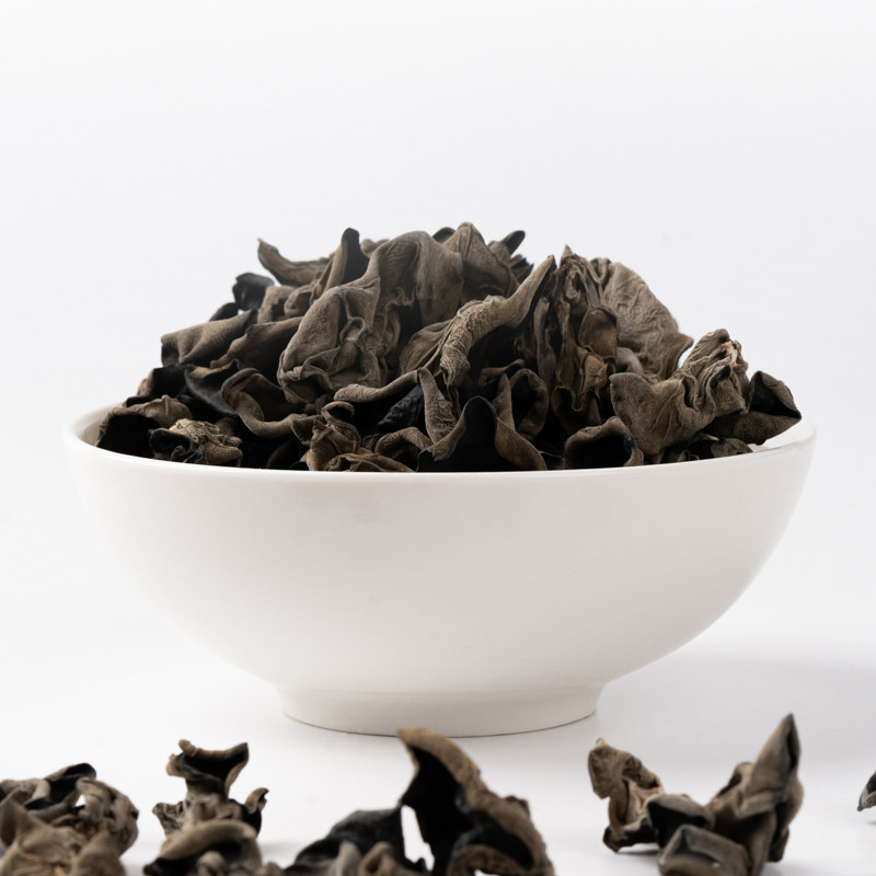 Winter ears 250g deep mountain planting non-polluting meat thick refreshing easy to bubble hair mouse ears small black fungus dry goods