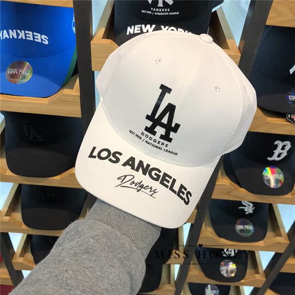 Hàn quốc MLB quầy 18 new EXO mô hình hợp tác Jin Junyi với các thư thư thư ribbon mũ bóng chày cap một quả bóng chày