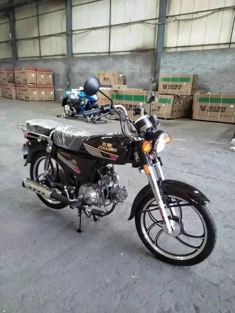 Новый подлинный Чунцин Цзялинг мотоцикл 70cc топливо помощь транспортное средство электрический распылитель страна четыре провинции бензин на вынос автомобили могут быть лицензированы