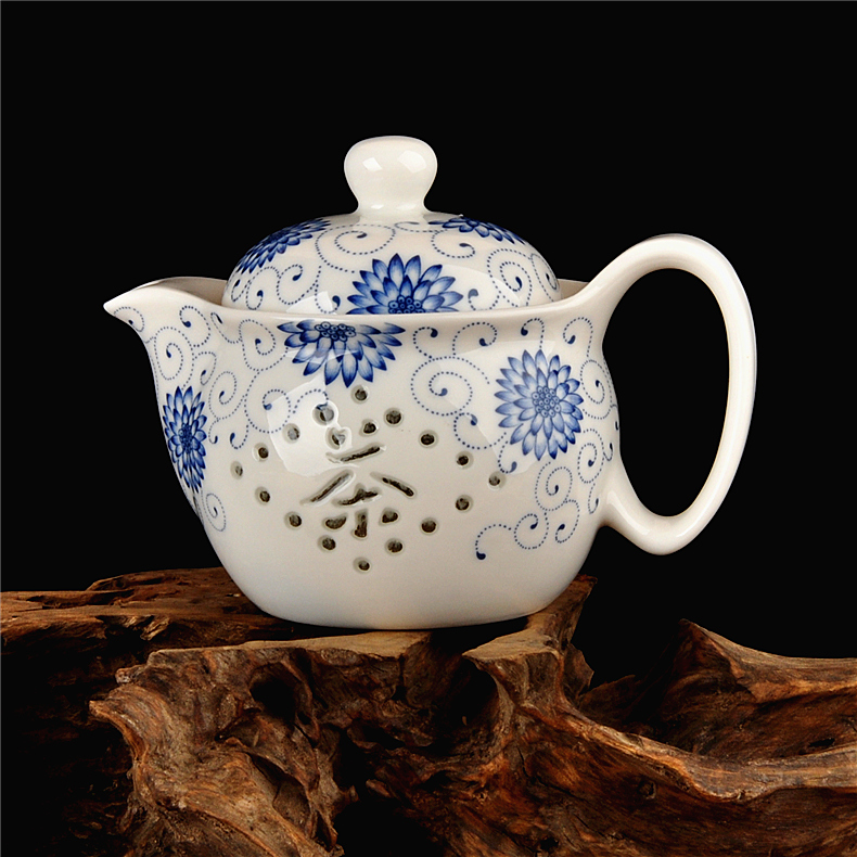 Ceramic teapot Jingdezhen Qinghua porcelain Lingang Exquisite Bubble Tea filter Gongfu tea furniture Home Cold water kettle