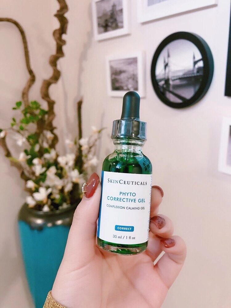 Spot porcelain white muscle Duke Xiuli color repair essence 30ml in transit