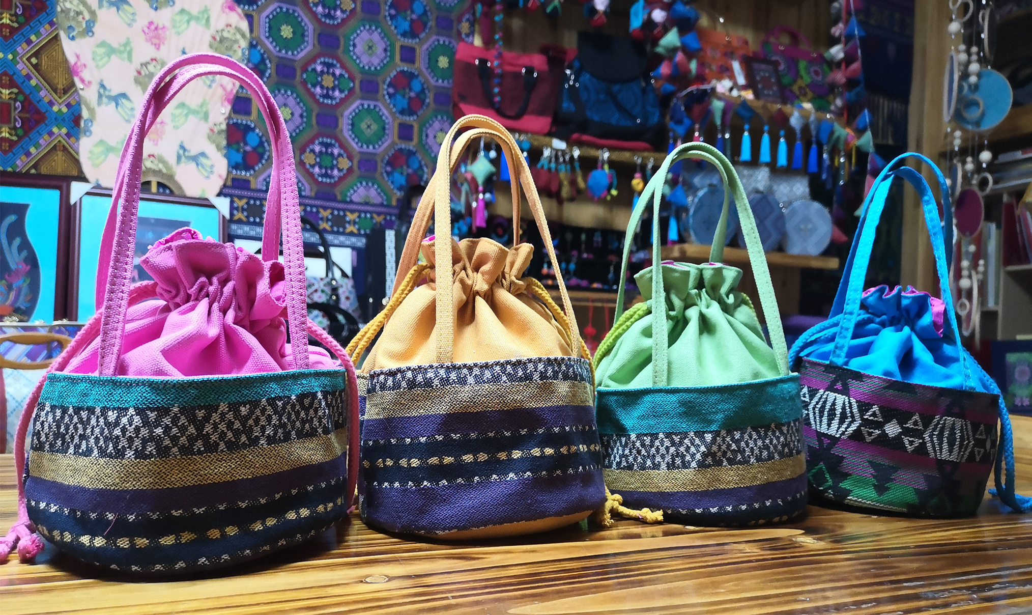 Guangxi Ethnic Characteristics Companion Handbags Gift Bags Gift Bags Tea Bag Candy Bag