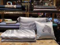 MINE Beloved-Blue Real Silk Blend Jacquard Nude Sleep Quilt Cover Bed Linen Kit Luxurious And Luxurious Summer Quilt Cover