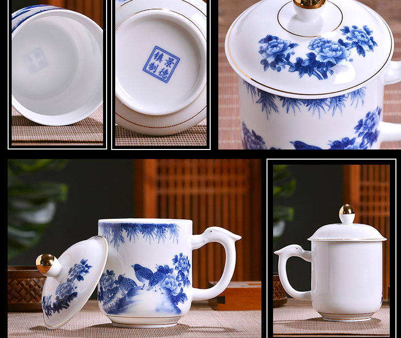 Jingdezhen ceramic cups with cover glass home office of blue and white porcelain cup and meeting the large capacity make tea cup gift