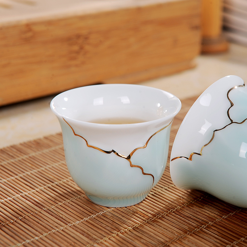 Ceramic tea set manually kung fu tea set jingdezhen Ceramic GaiWanCha way home a gift of a complete set of tea sets