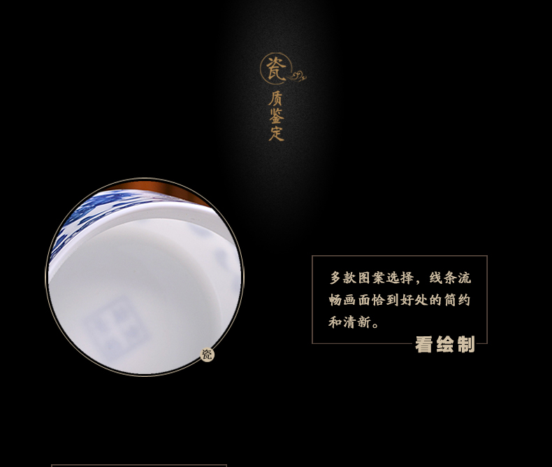 Jingdezhen ceramic cups with cover glass home office of blue and white porcelain cup and meeting the large capacity make tea cup gift