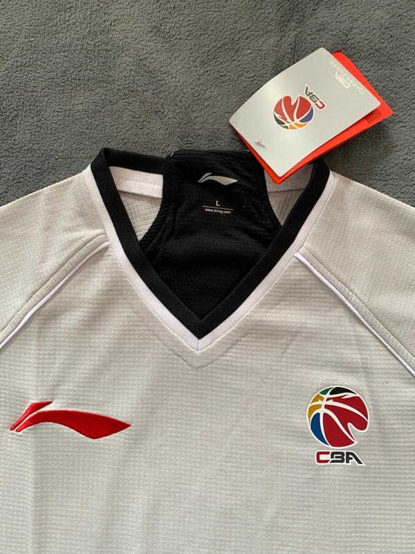 LINING2018-2019 season CBA basketball referee uniform Li Ning sponsored CBA basketball referee top 190 yards