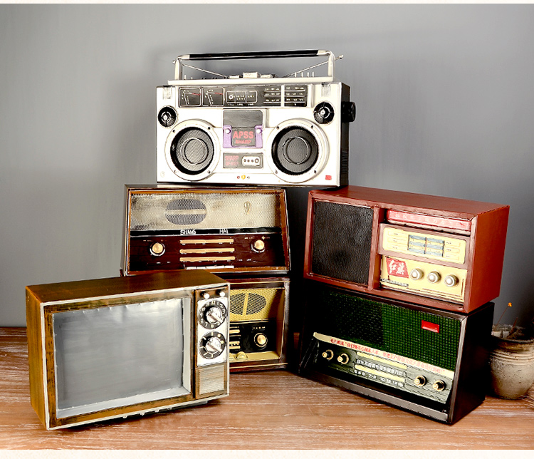 Retro Vintage Vintage Tin Máy ghi âm Radio TV Mô hình Trang trí Quay phim Đạo cụ Trang trí kệ dcor phòng ngủ