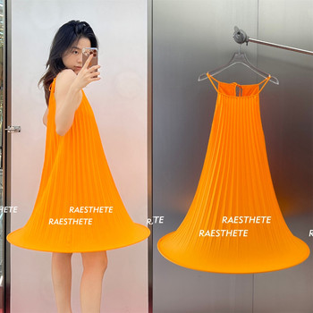 In Stock 50% off Bad Binch Tongtong Suspender Pleated Hula Hoop Dress