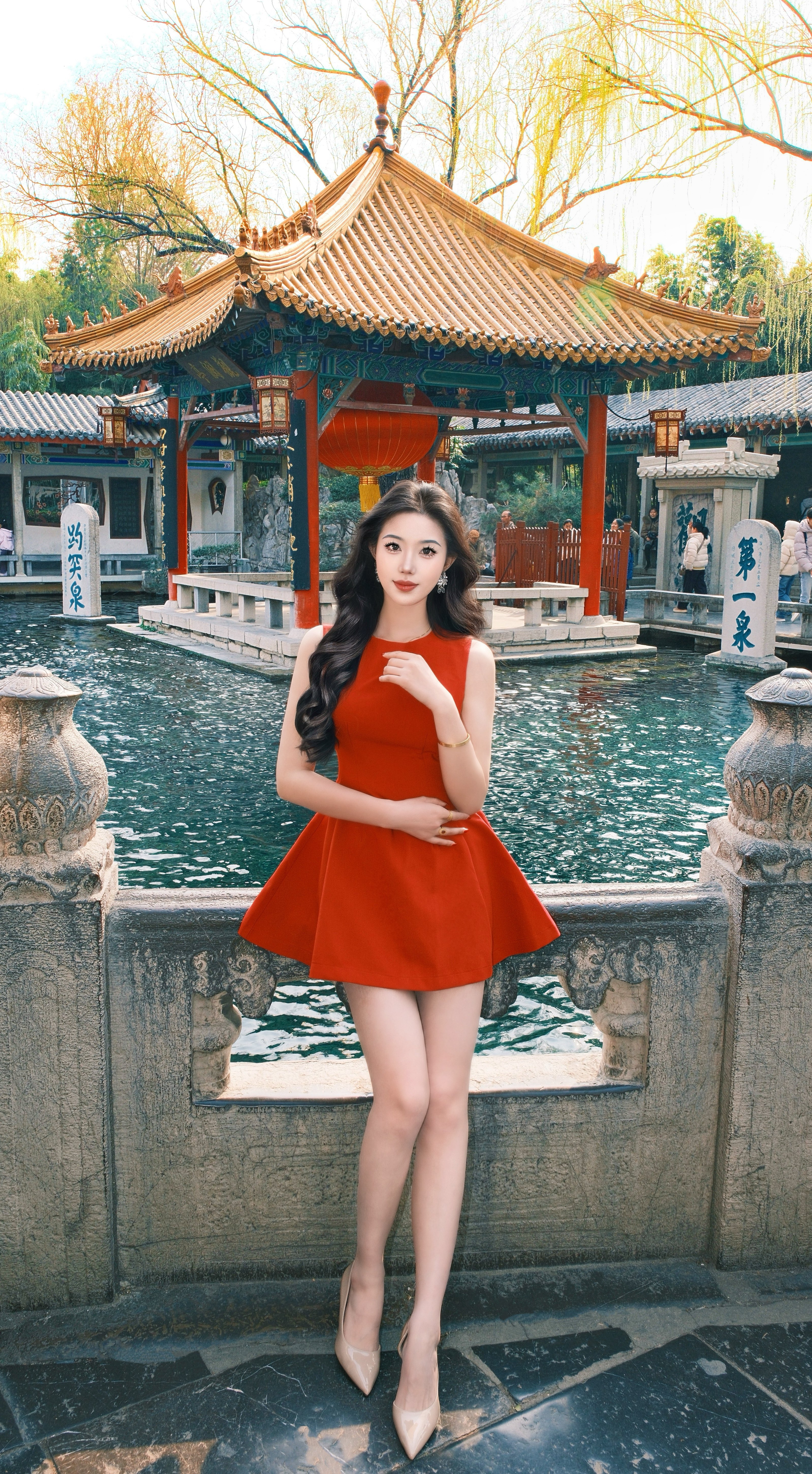 舒胡蕾夏日生日裙 法式无袖收腰设计 显瘦显高拉长比例 高级感气质满分