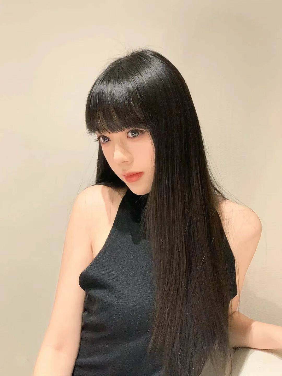 真我黑长直漫画齐刘海假发套 全真发整顶设计 自然隐形无痕贴合 长发飘逸顺滑