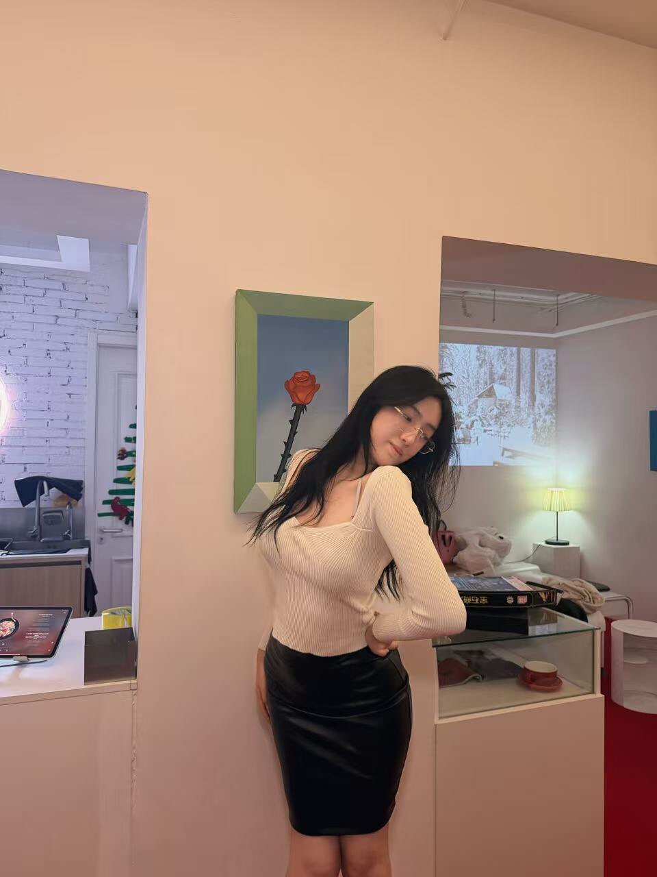 Young Girl Day韩系纯欲OL风 高腰显瘦PU皮包臀裙 中长款遮肉不压身高