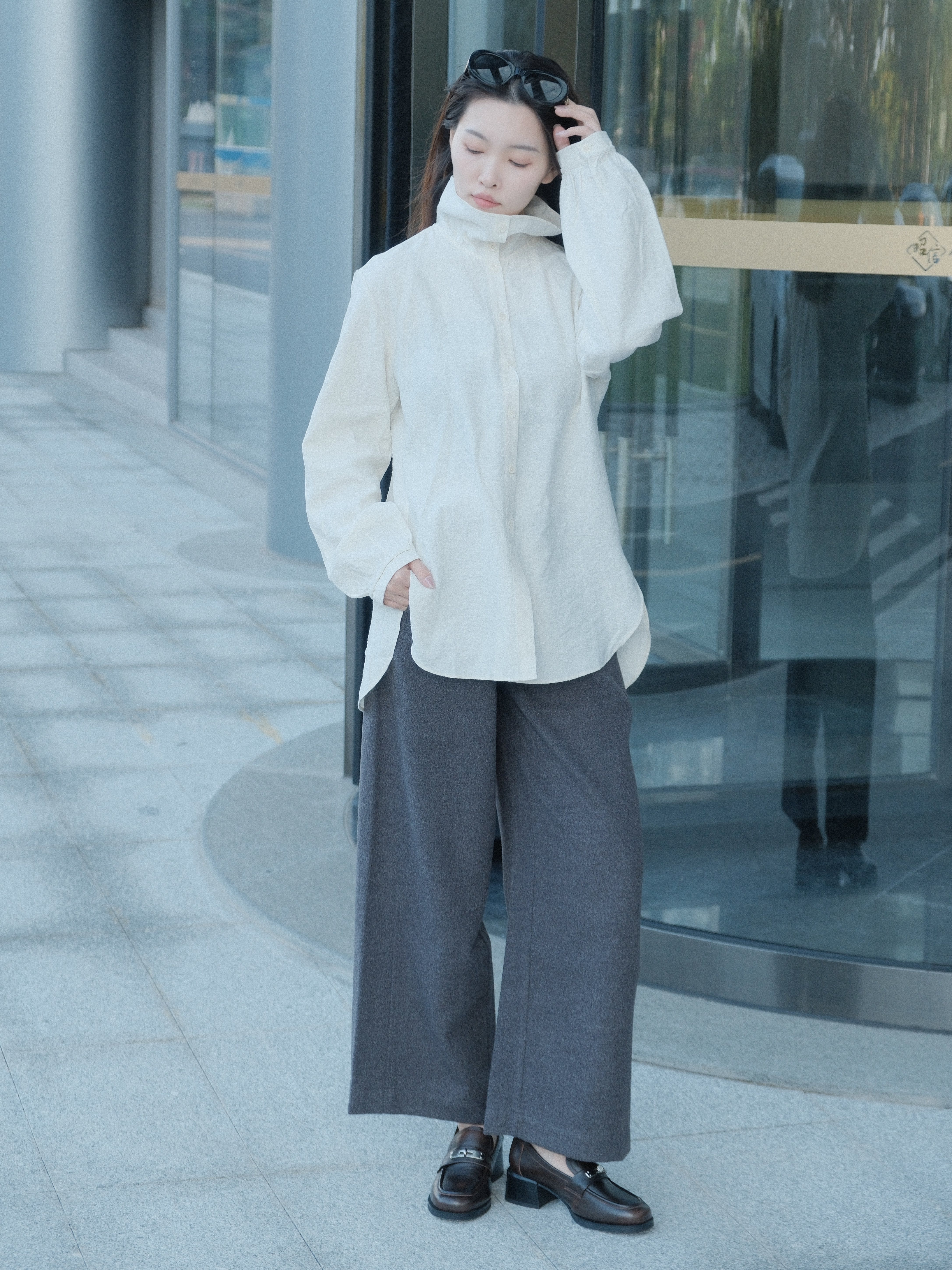 百丽春季复古粗跟乐福鞋 黑色小皮鞋经典百搭 粗高跟设计稳当增高不累脚