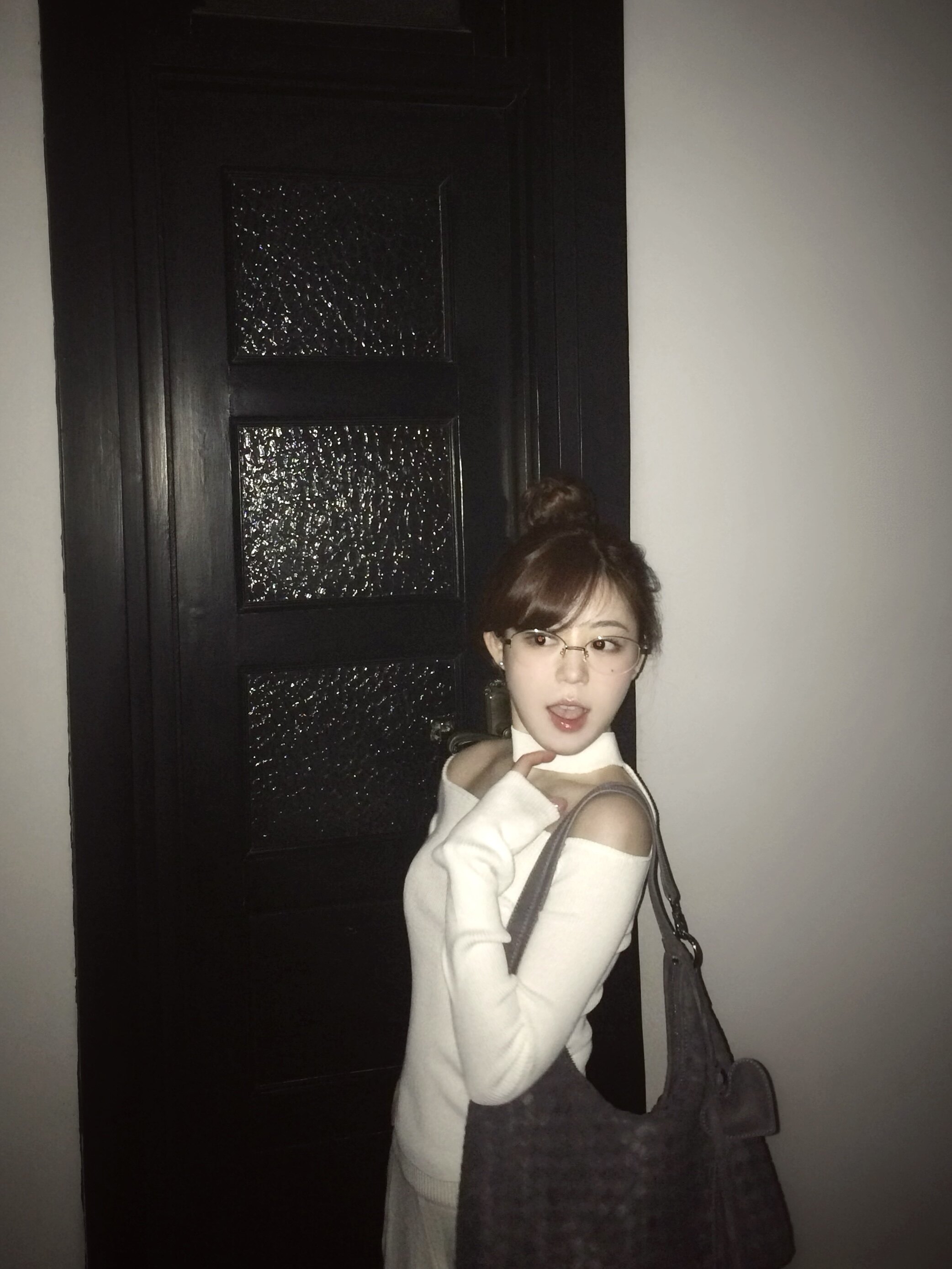 VIAPITTI设计感正反两穿毛织T恤 小高领露肩两穿法 一衣两穿