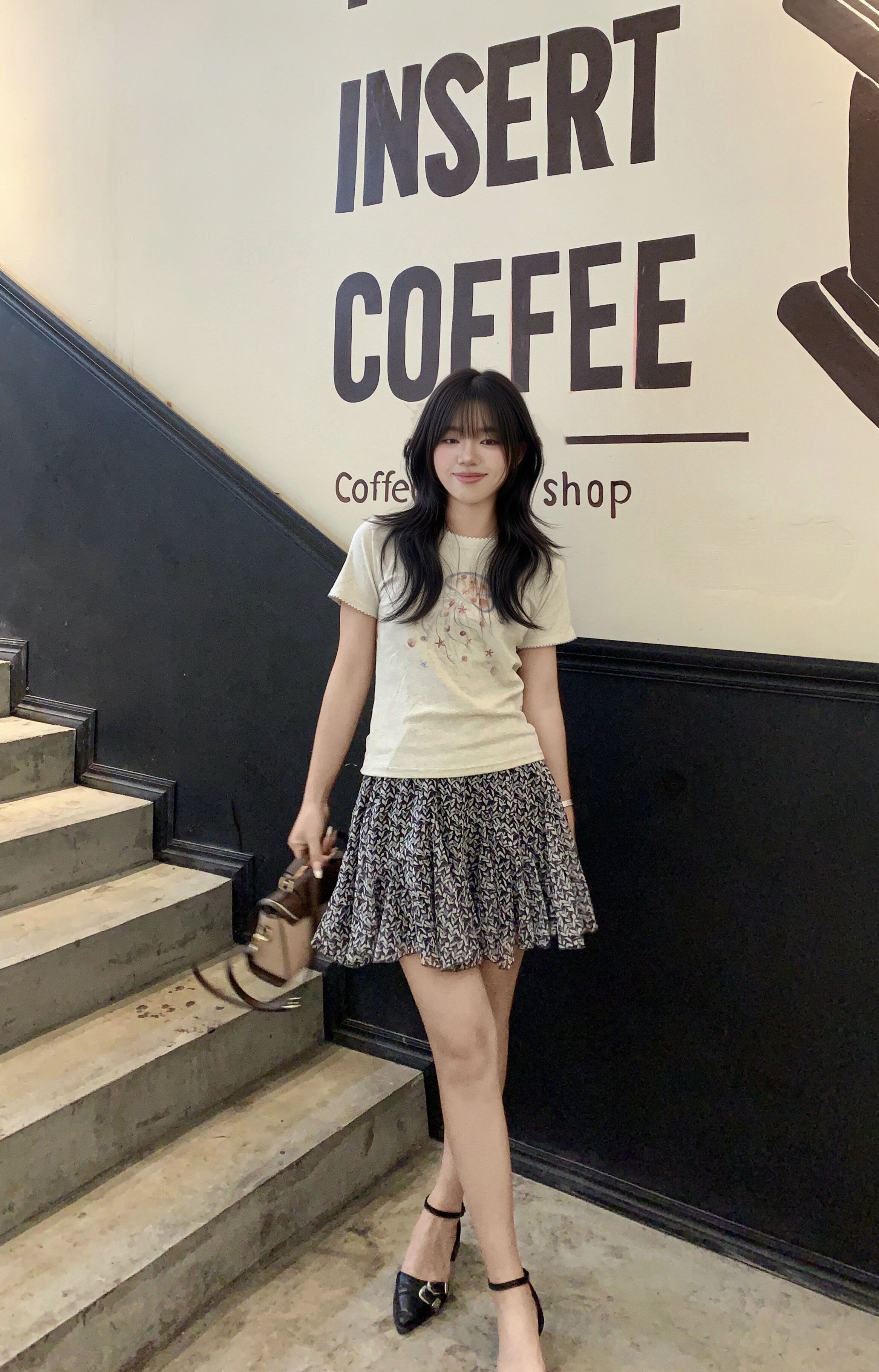 ELLE夏季法式碎花伞裙A字版型遮肉显瘦 碎花图案清新浪漫小众设计别致不撞款