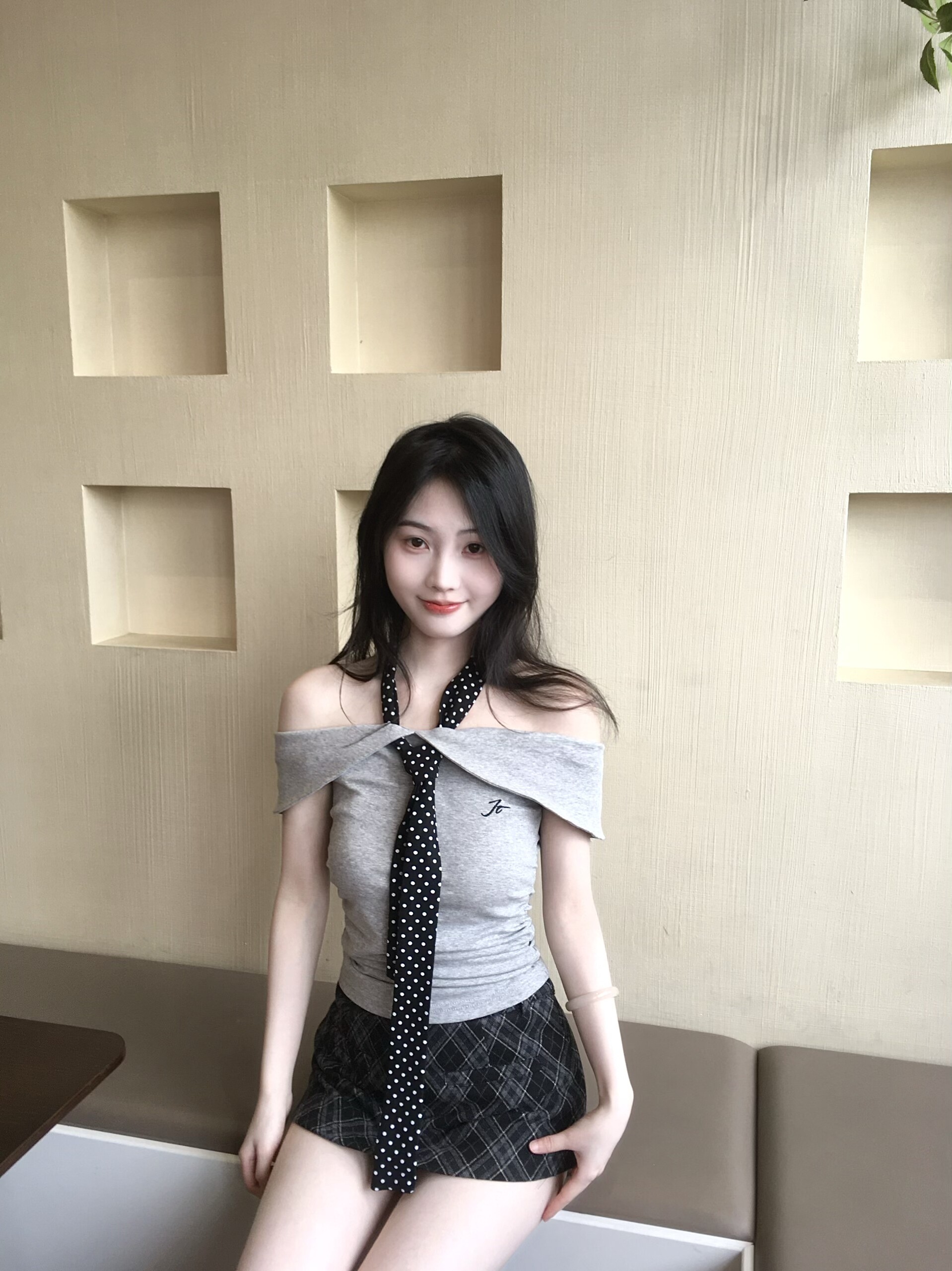 SiCii复古韩系低腰包臀裙 格纹短裙显瘦辣妹风 防走光侧拉链毛呢质感高级