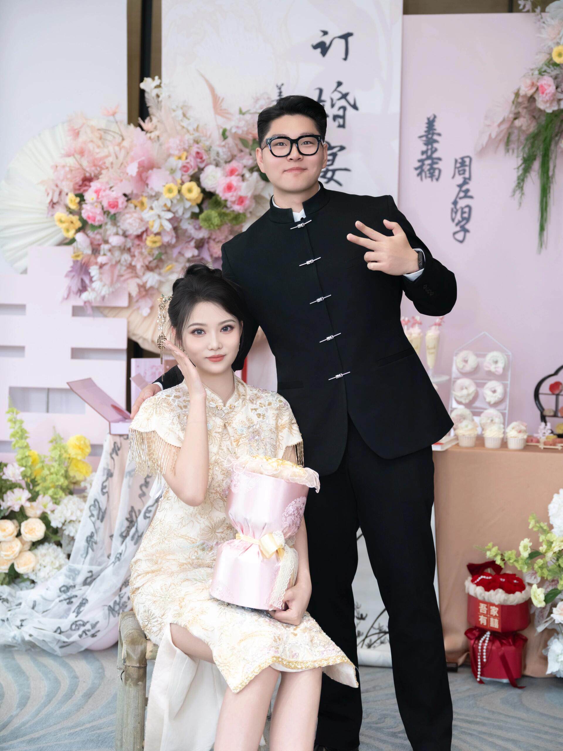 艾诗霓《金叙》新中式订婚旗袍改良款小个子友好金色刺绣结婚敬酒答谢