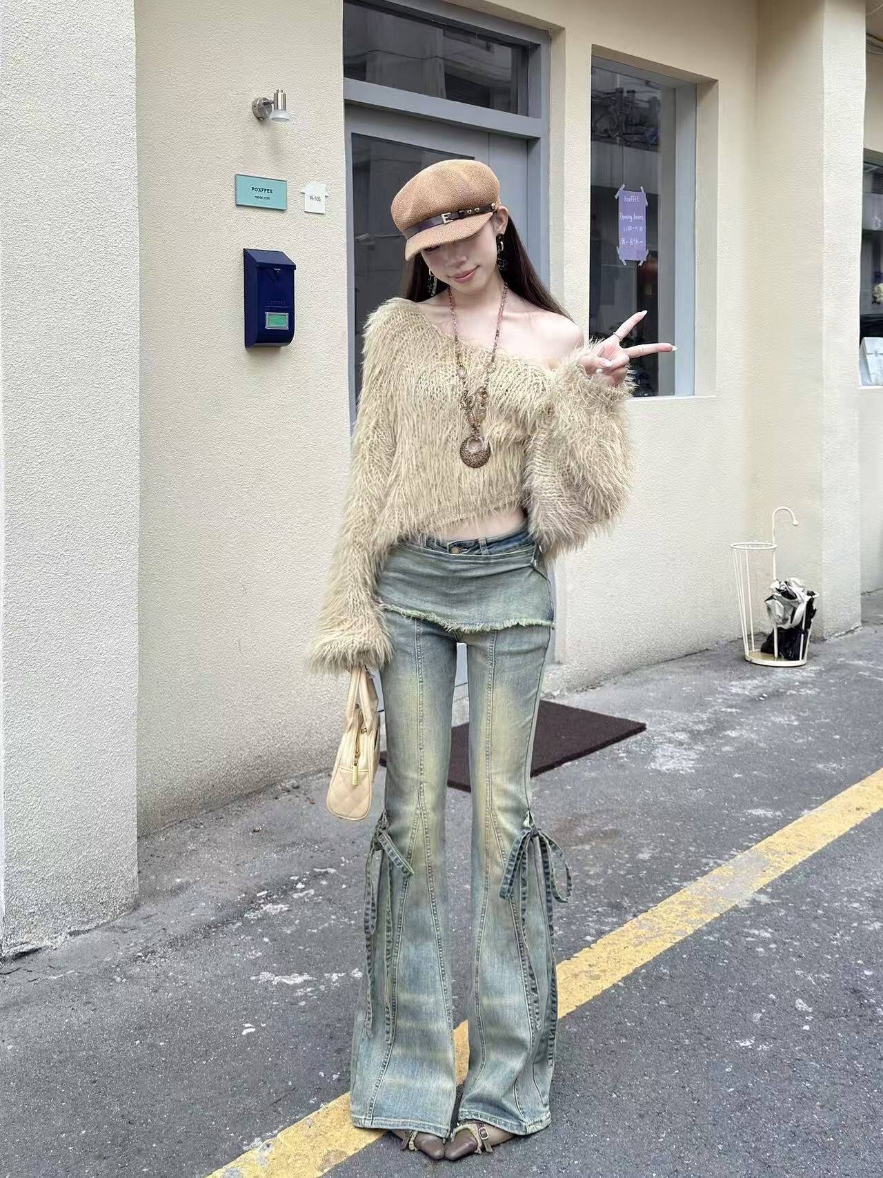 ABWLR「叠穿派对」原创复古做旧水洗牛仔裤:解锁超模腿的马蹄微喇密码