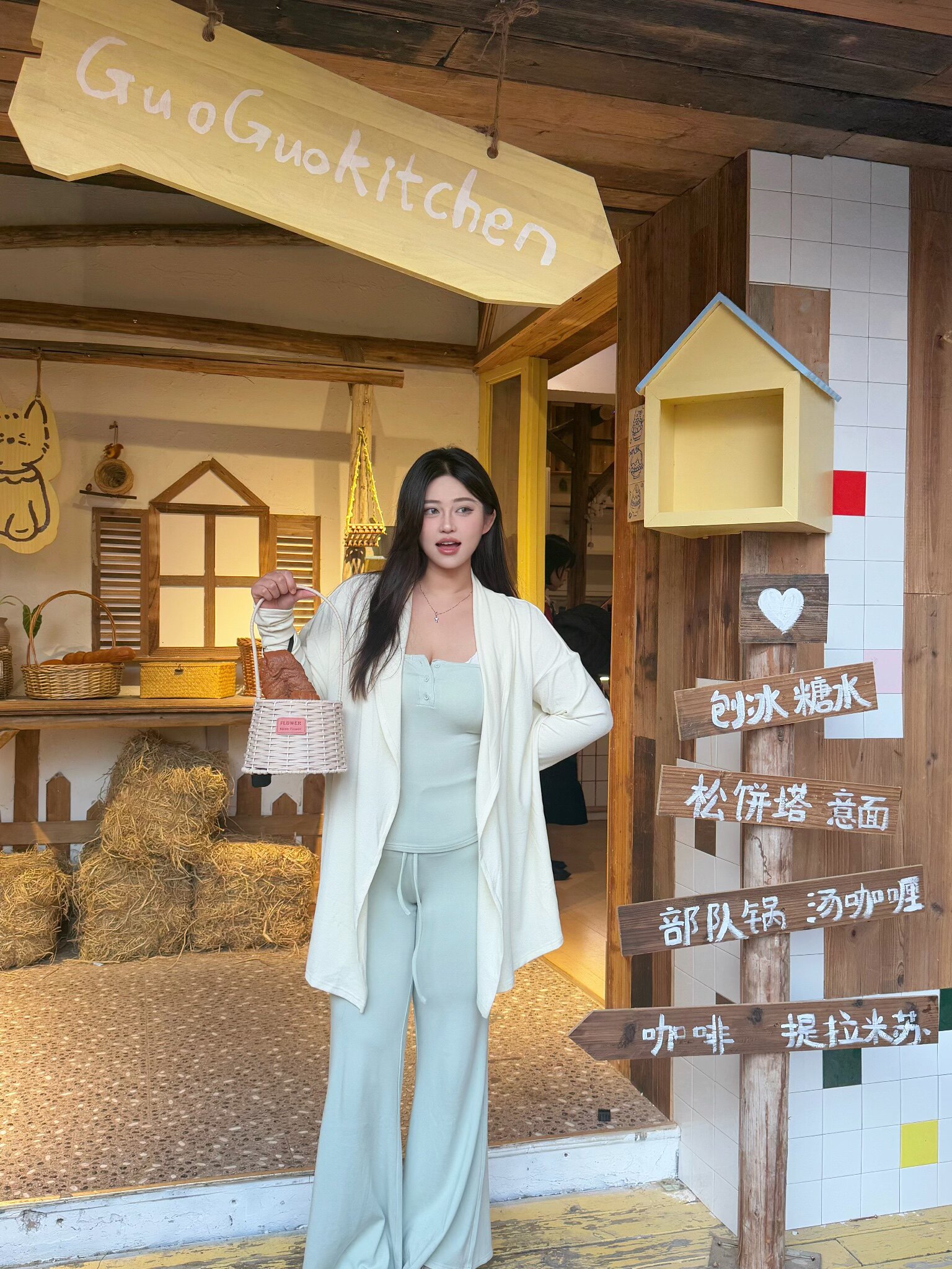 黑泽玄七2026春季微胖mm专属套装，吊带+开衫+休闲裤三件套宽松慵懒风遮肉显瘦