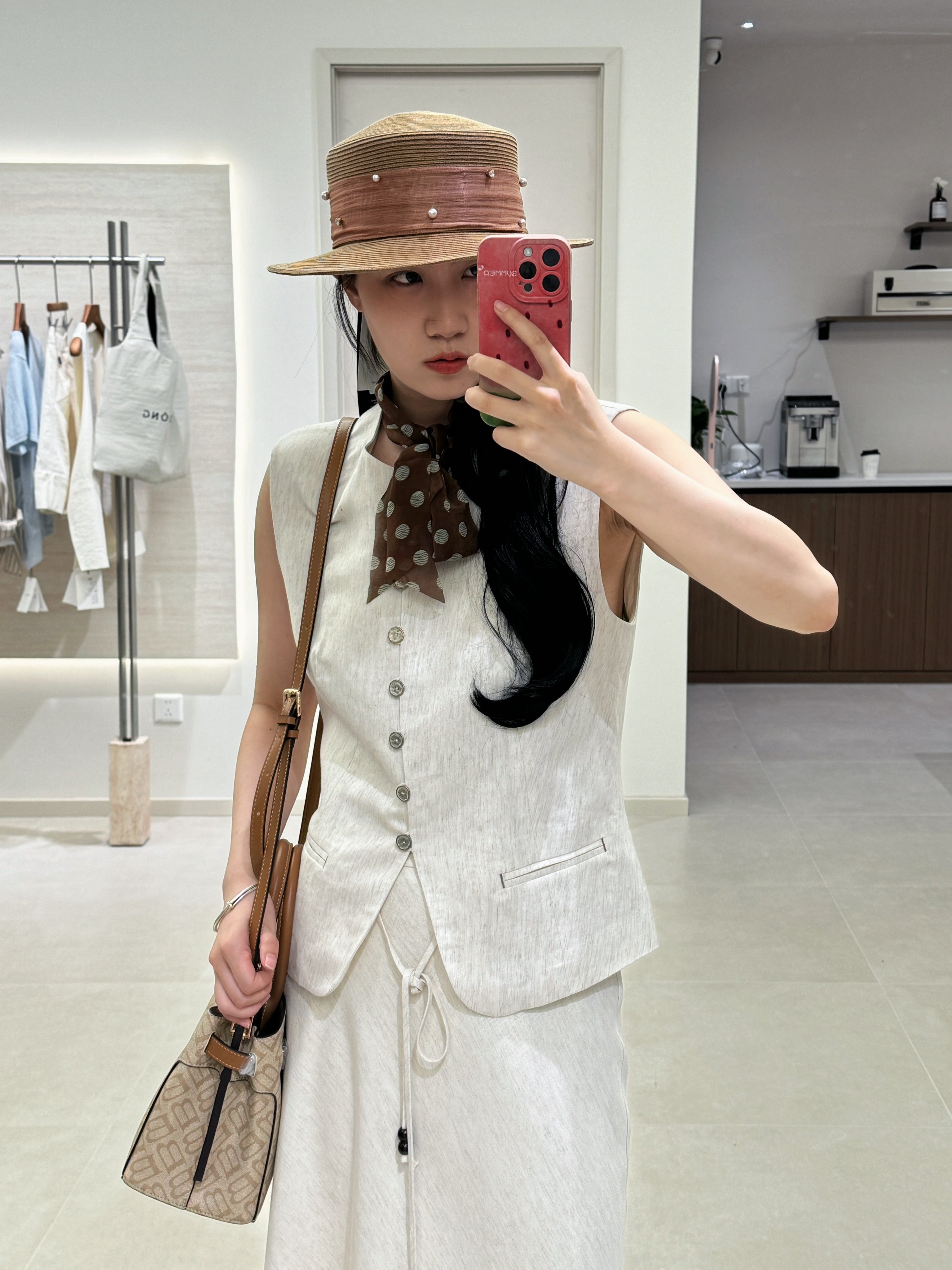 百丽鎏金岁月凯莉包 质感牛皮高级耐磨 大容量通勤 妈妈包婚包两用