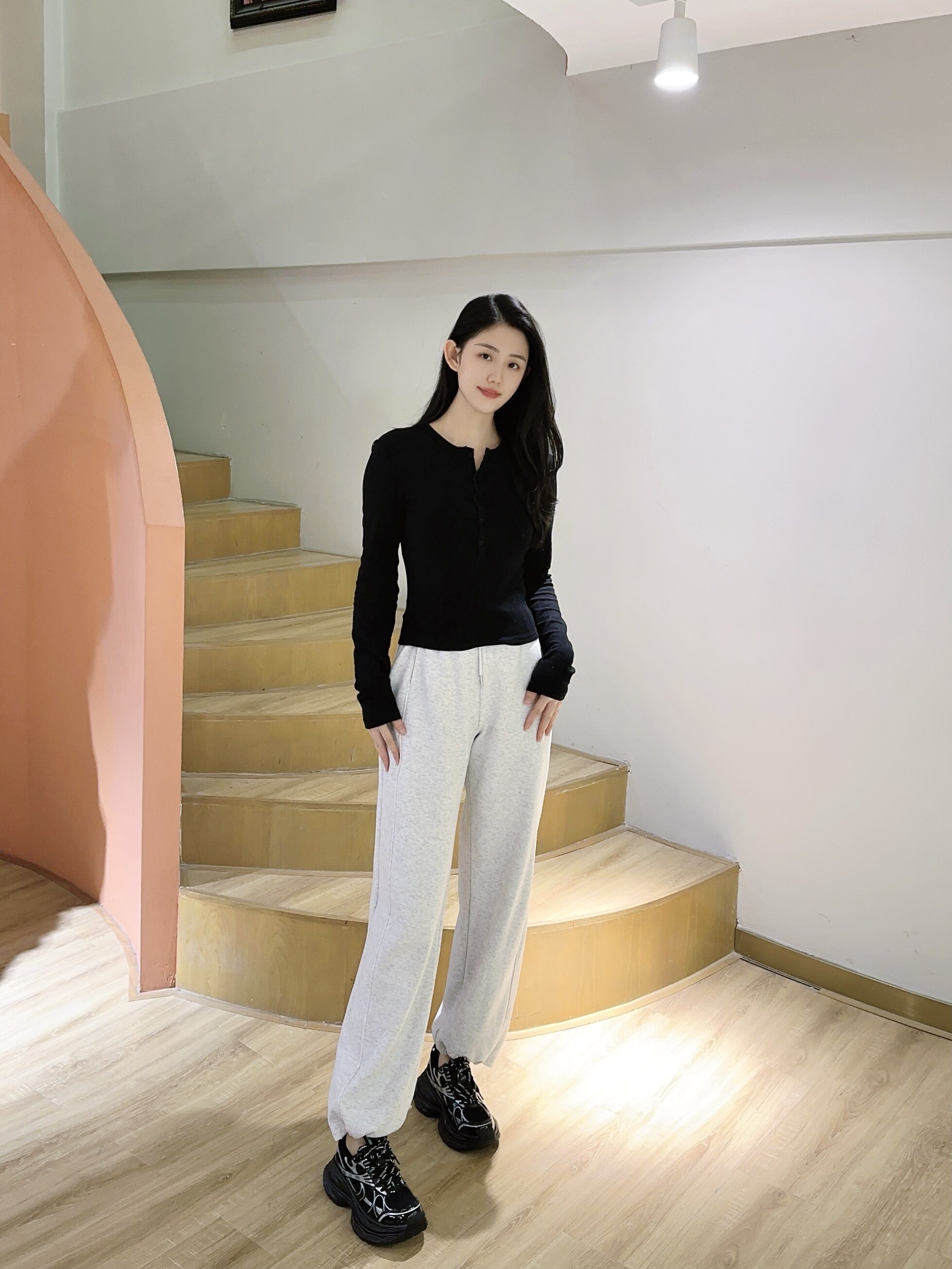 迪丽热巴同款骆驼银月老爹鞋 厚底增高拉长比例 银色系未来感十足