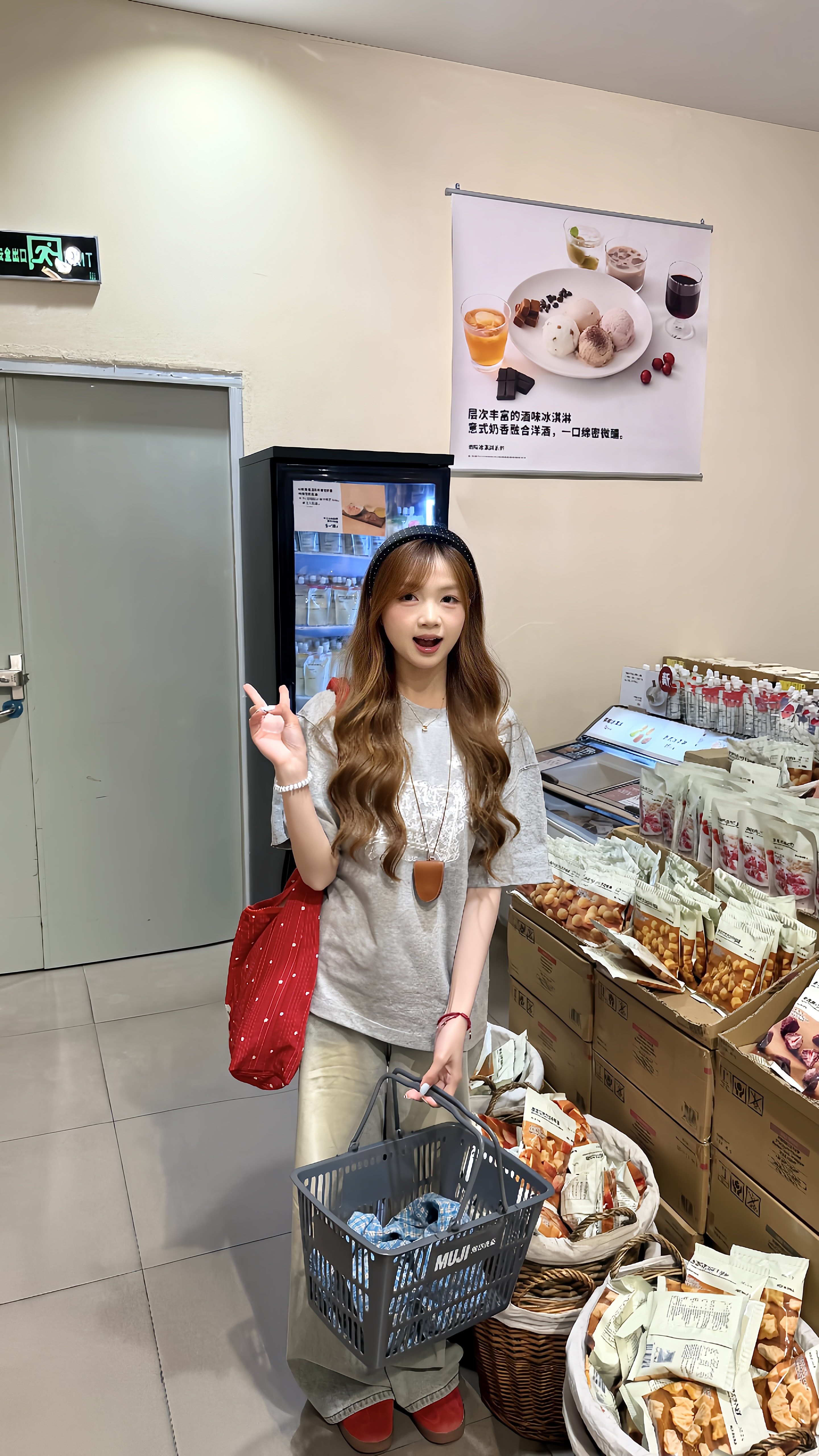 KENABSTUDIO春夏复古直筒牛仔裤 美式宽松拖地设计 阔腿裤型遮肉显瘦