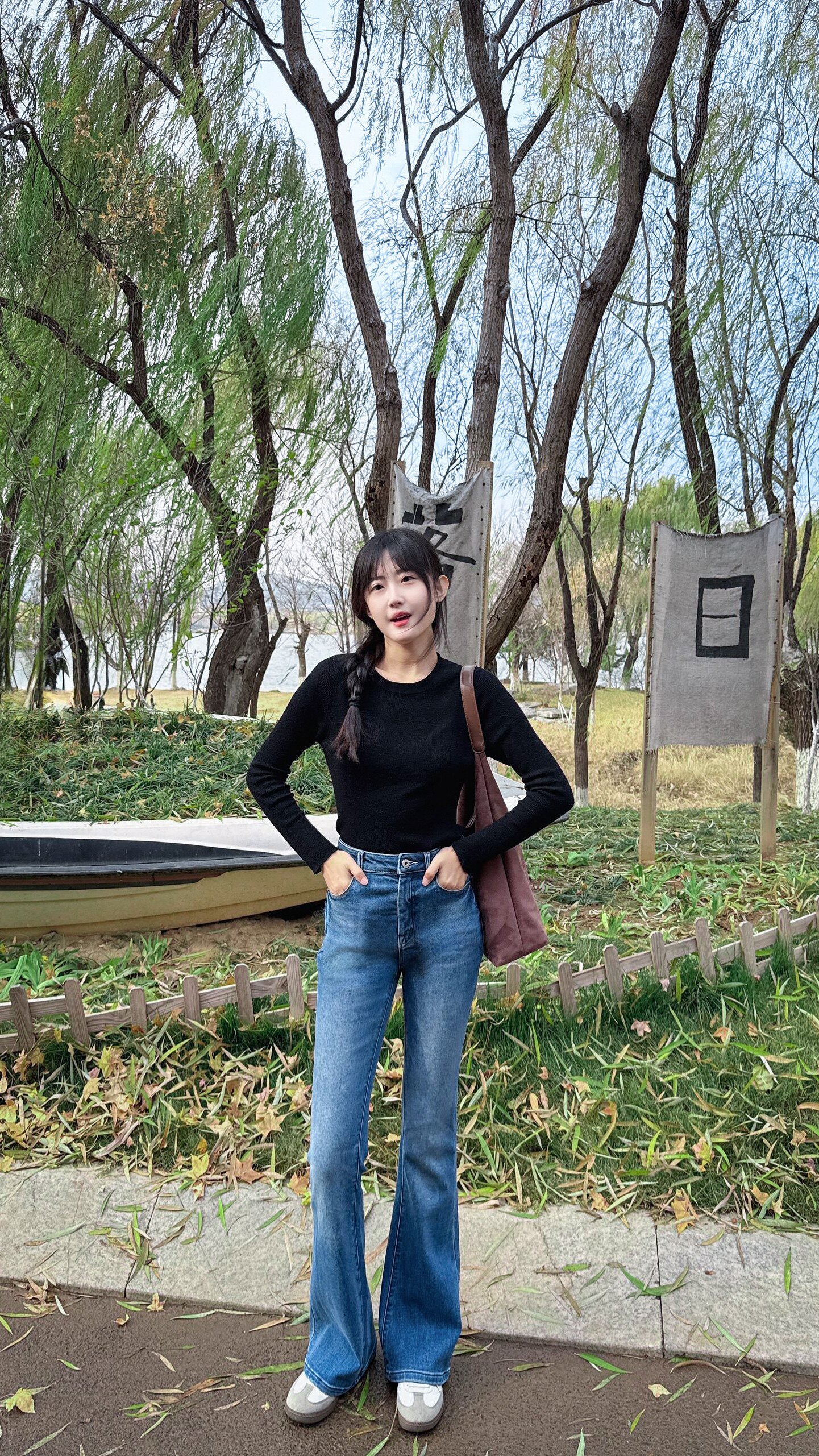 信购店主推荐春季超模裤 高腰弹力微喇叭设计 巨显瘦拉长比例 复古水洗百搭不挑人