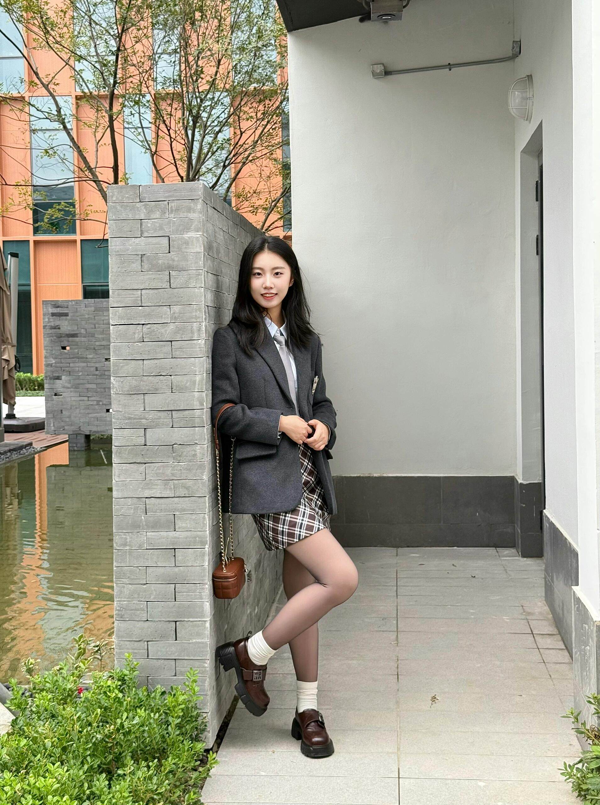 小野和子冬季黑丝光腿神器 加绒双层设计保暖不臃肿 替换装方便实用