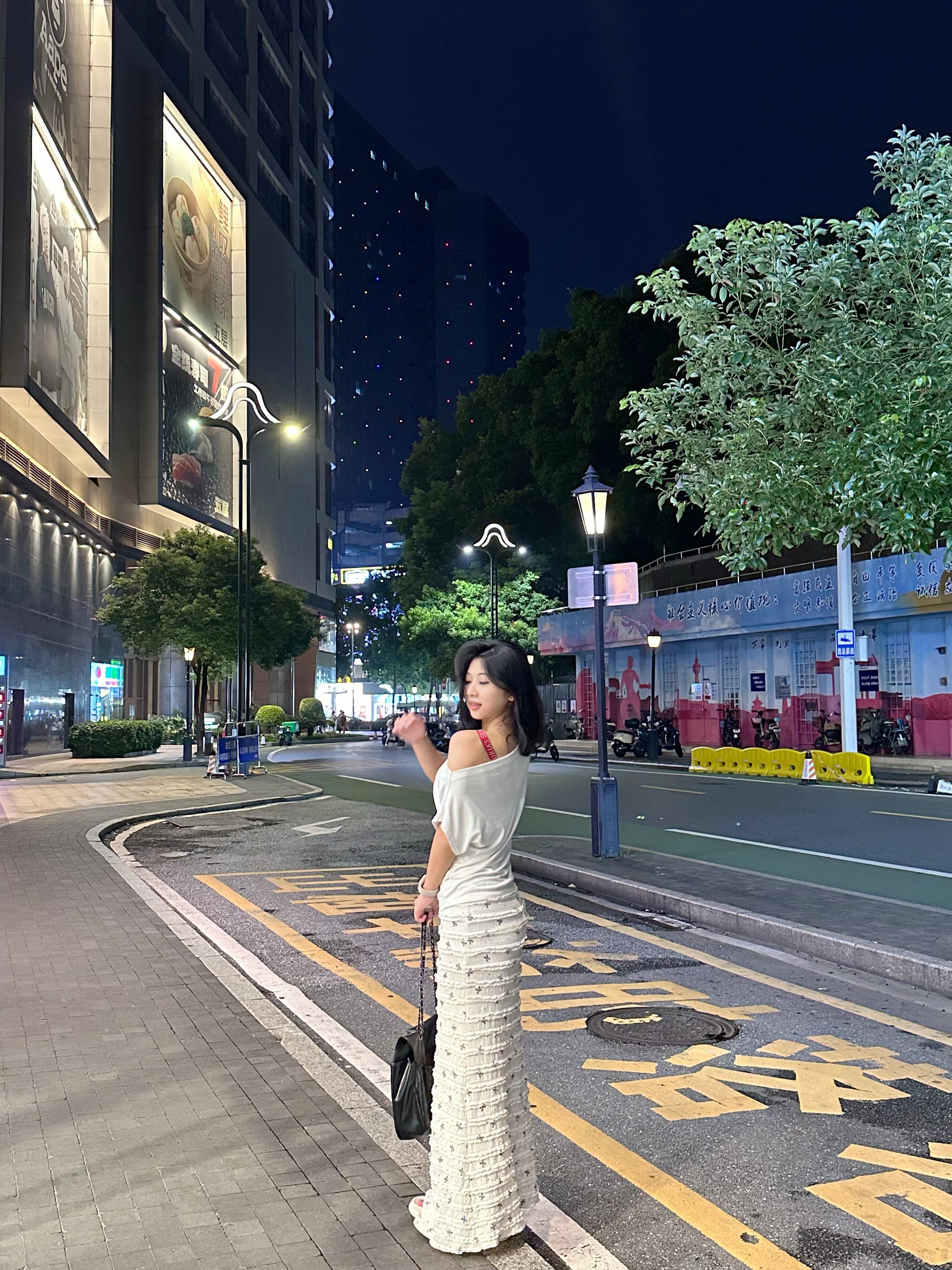 VICTORIA'S SECRET维密单依纯同款果冻条反重力Plus+内衣 小升杯设计