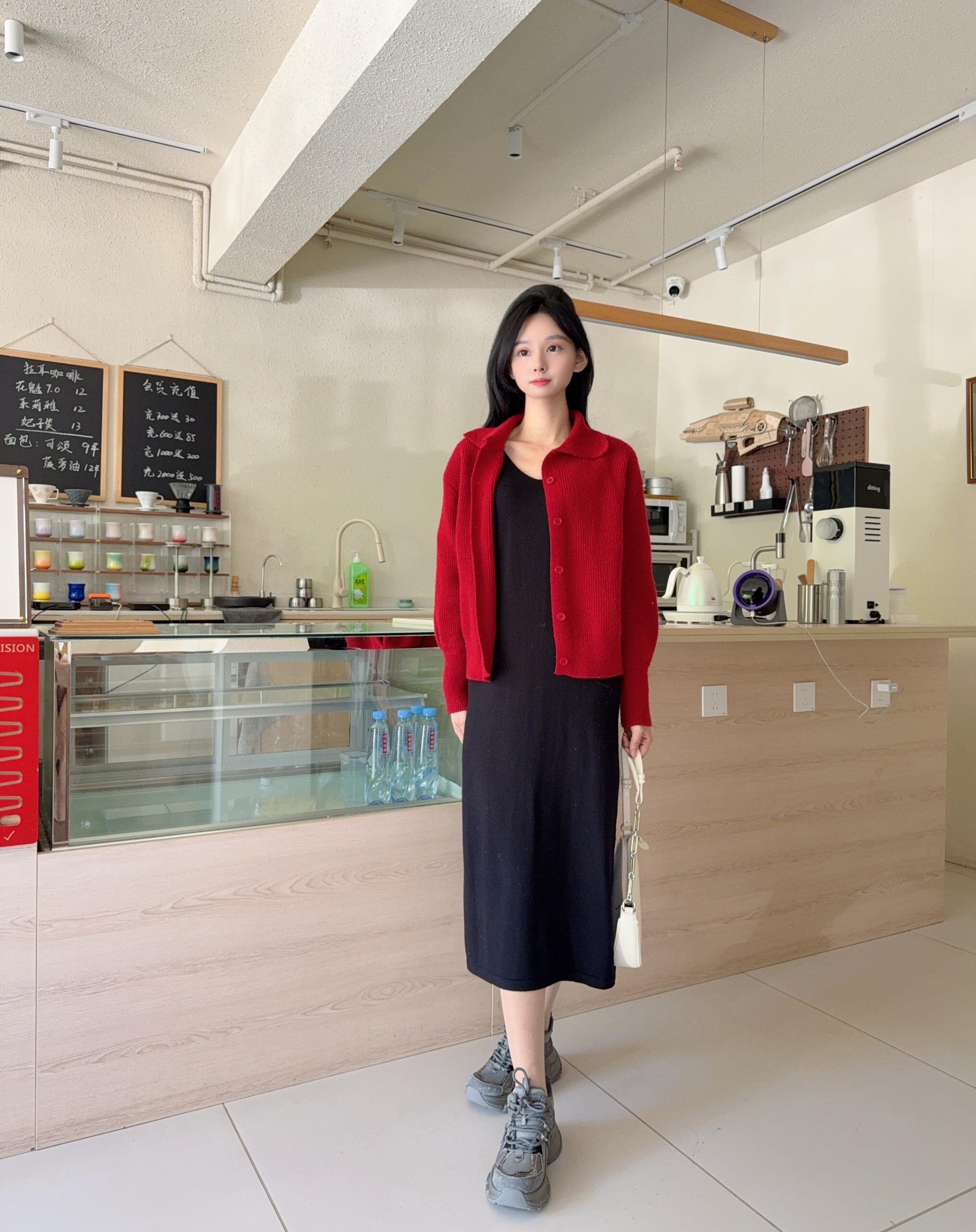 张凌赫同款百丽蓝鲸老爹鞋 灰色网面透气舒适 厚底增高拉长比例