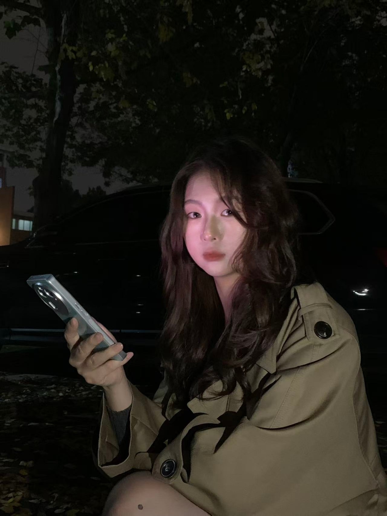 解锁法式优雅密码——周淼ZHOUMIAO"巴黎旧梦"风衣穿搭图鉴