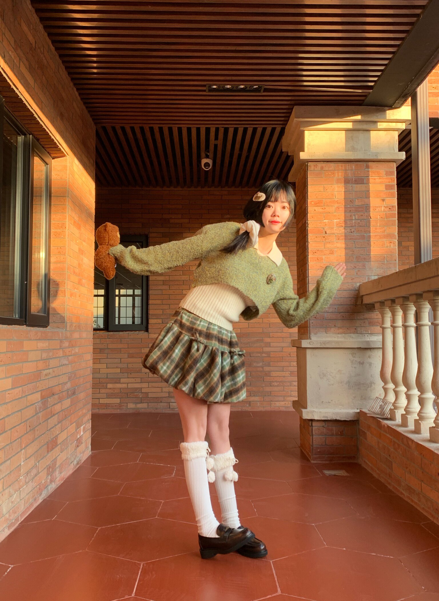 田曦薇同款百丽海鸥乐福鞋2.0 厚底增高设计拉长比例 真皮材质柔软亲肤