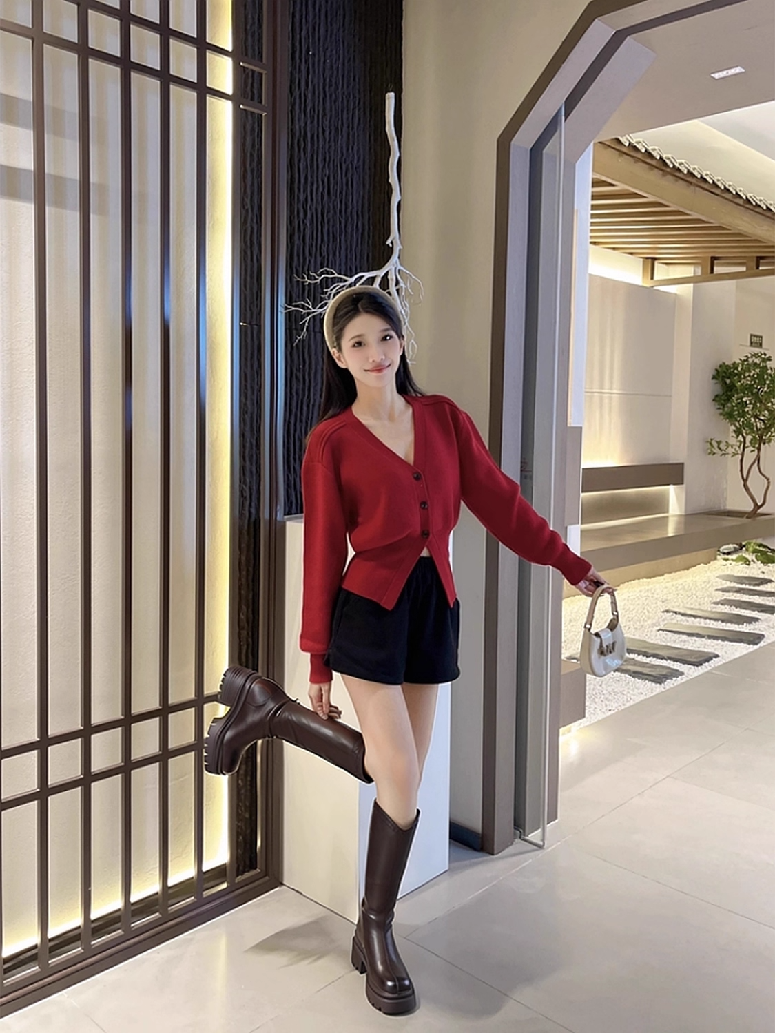 卓诗尼冬季棕色骑士靴 厚底粗跟稳当增高 长筒设计修饰腿型更直