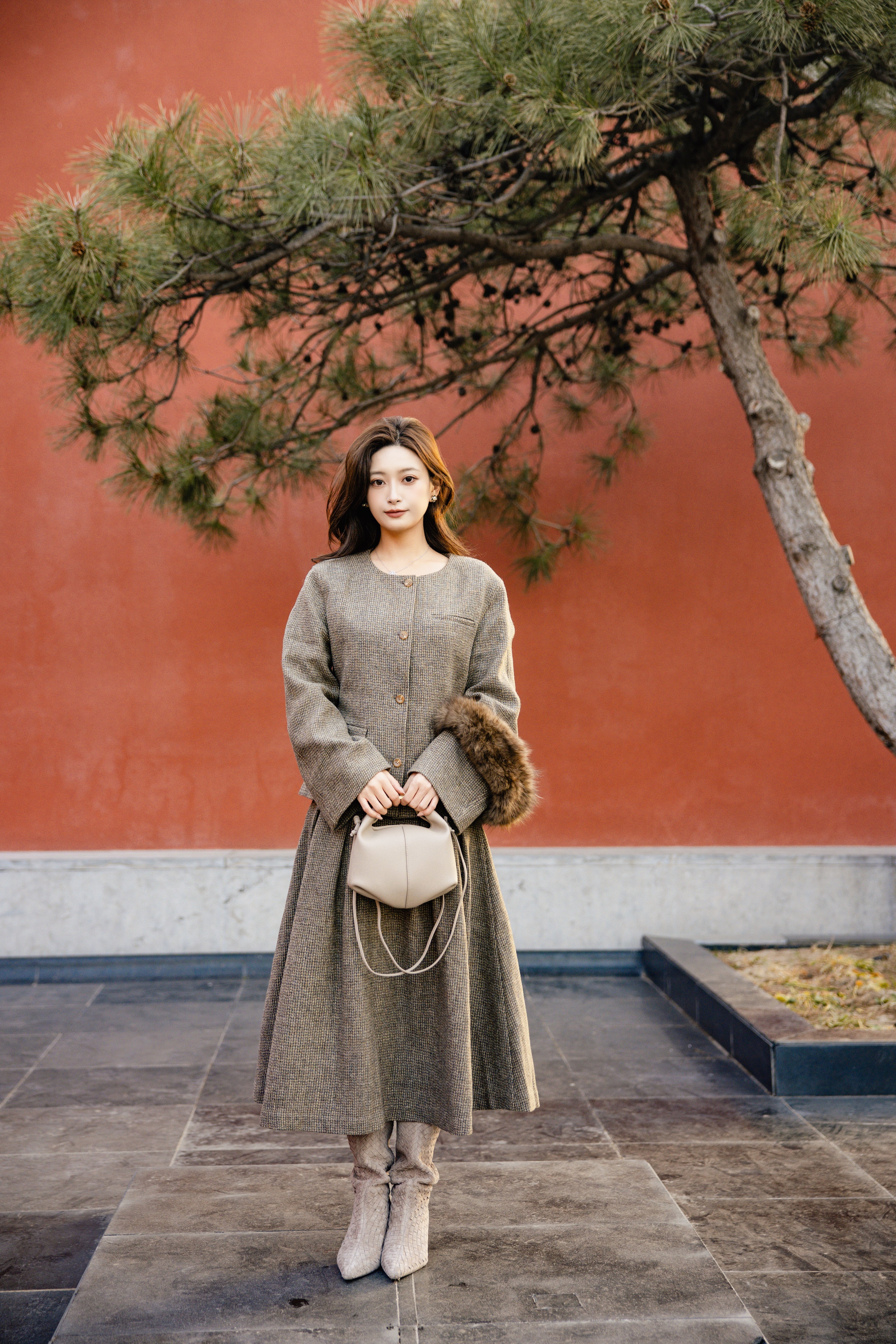 Le' Murmure冬季时尚羊反绒长筒靴堆堆设计慵懒随性 高跟拉长腿部比例