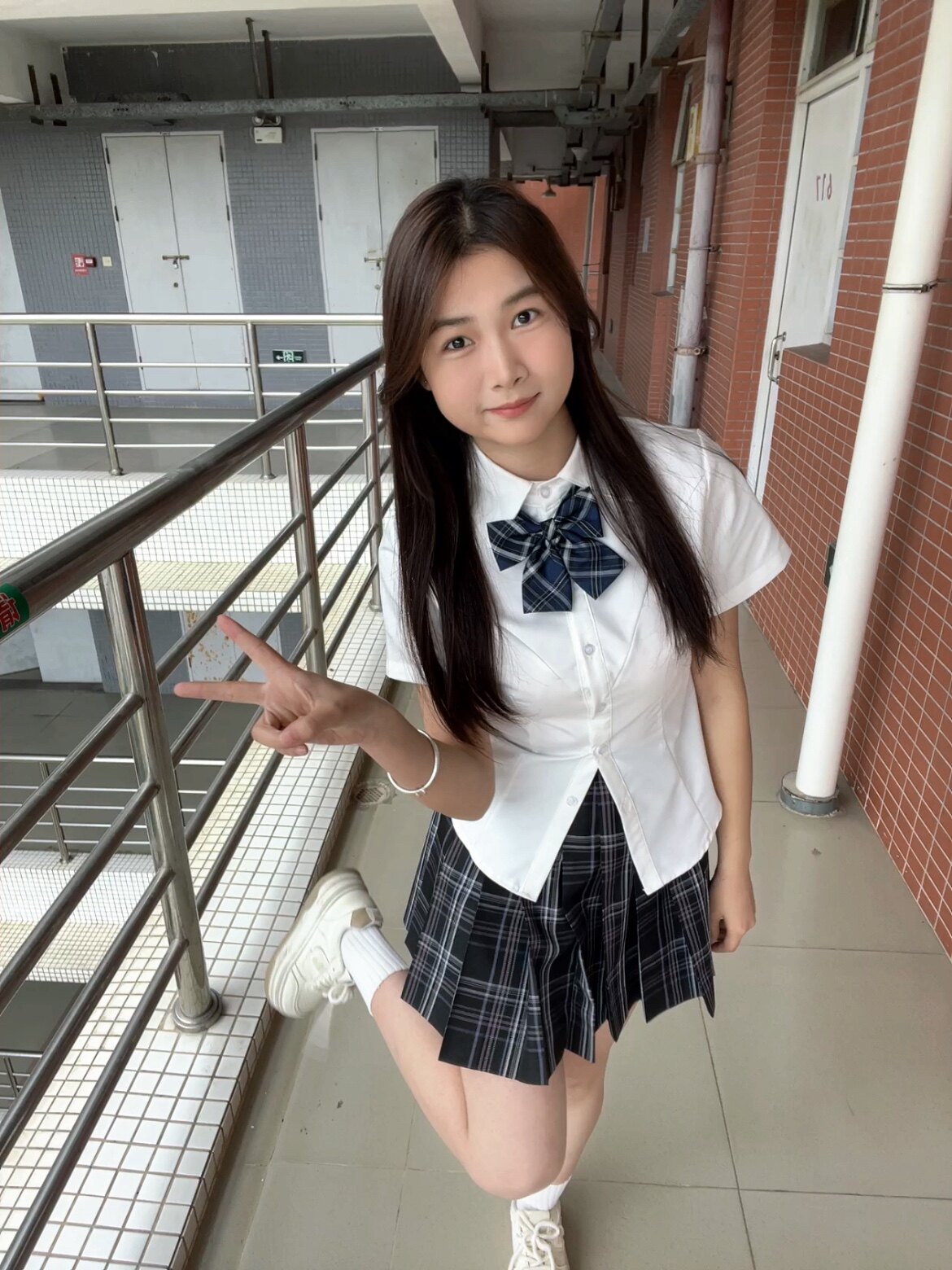 林间萌象学院JK制服套装 小V收腰短袖衬衫 原创修身白衬衣+格裙一套搞定