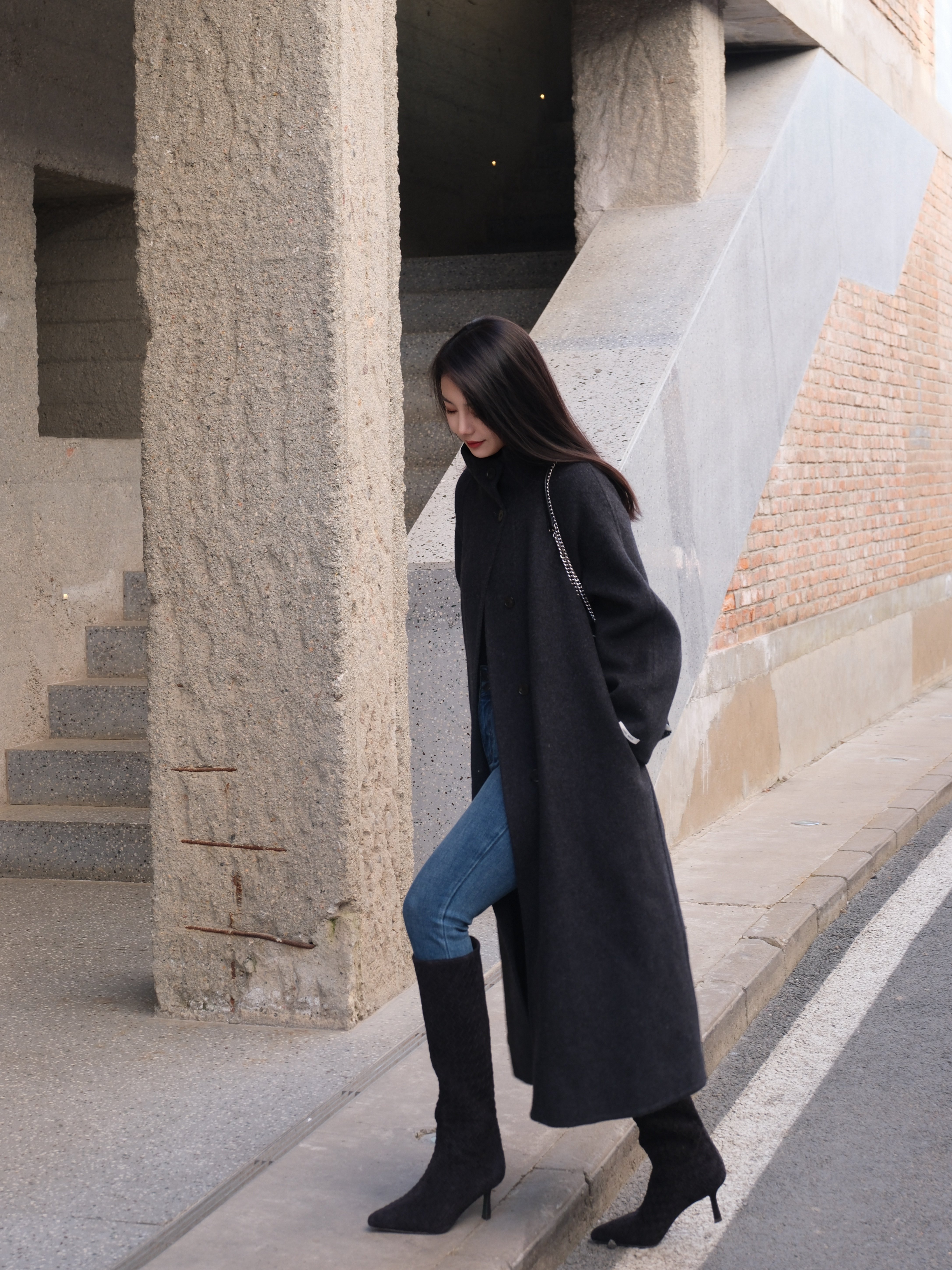 Le' Murmure冬季时尚羊反绒长筒靴堆堆设计慵懒随性 高跟拉长腿部比例