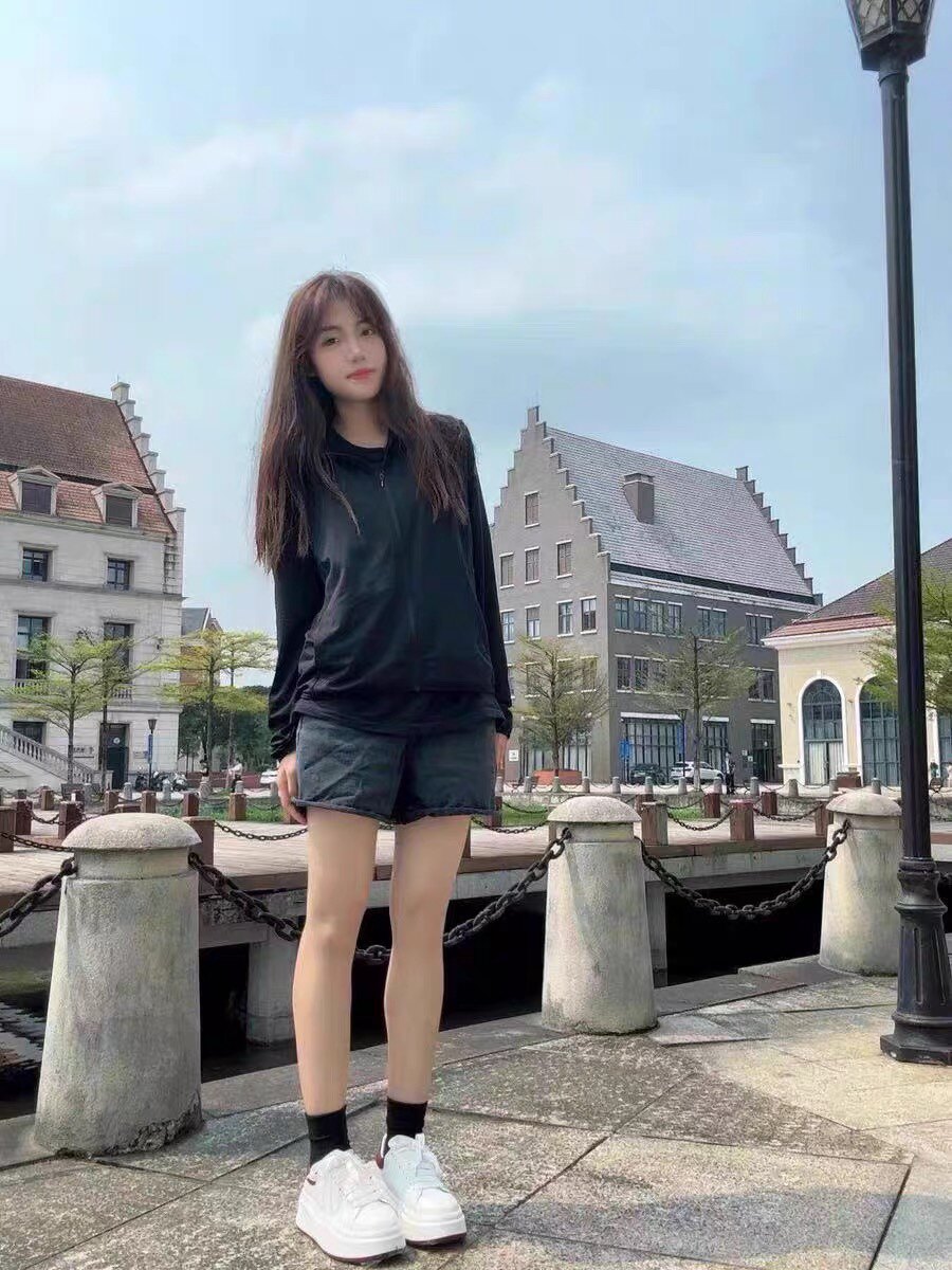 snowelf小个子真皮厚底小白鞋麦昆同款增高设计春夏透气不闷脚休闲板鞋百搭