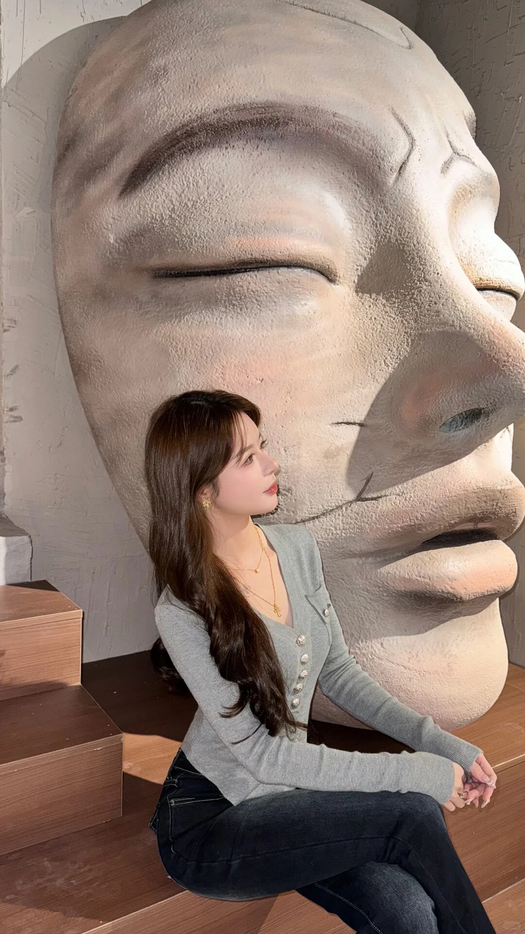 YOYO X2复古深蓝微喇牛仔裤 低腰设计辣妹风十足 提臀剪裁勾勒蜜桃曲线