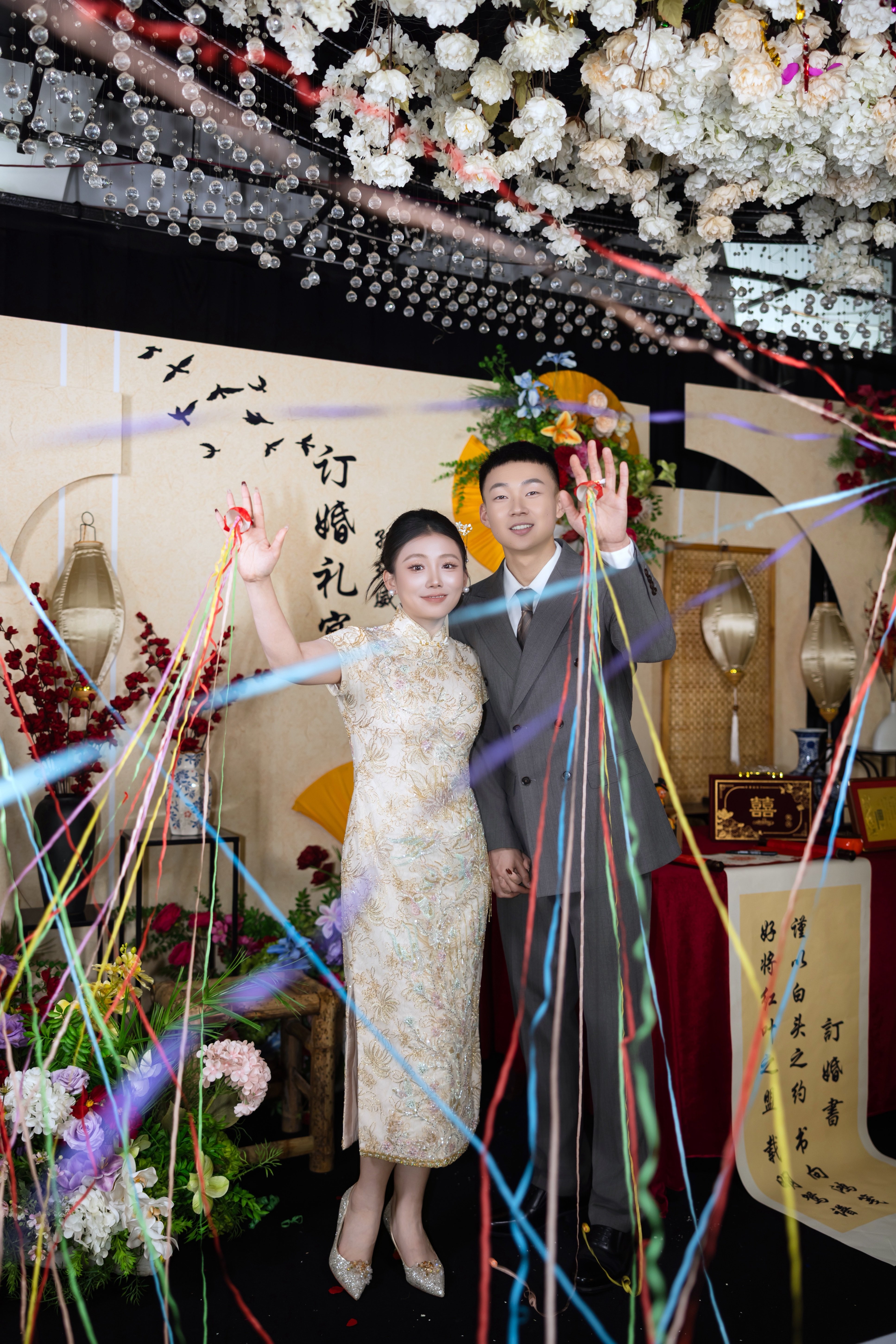 艾诗霓《金叙》新中式订婚旗袍改良款小个子友好金色刺绣结婚敬酒答谢