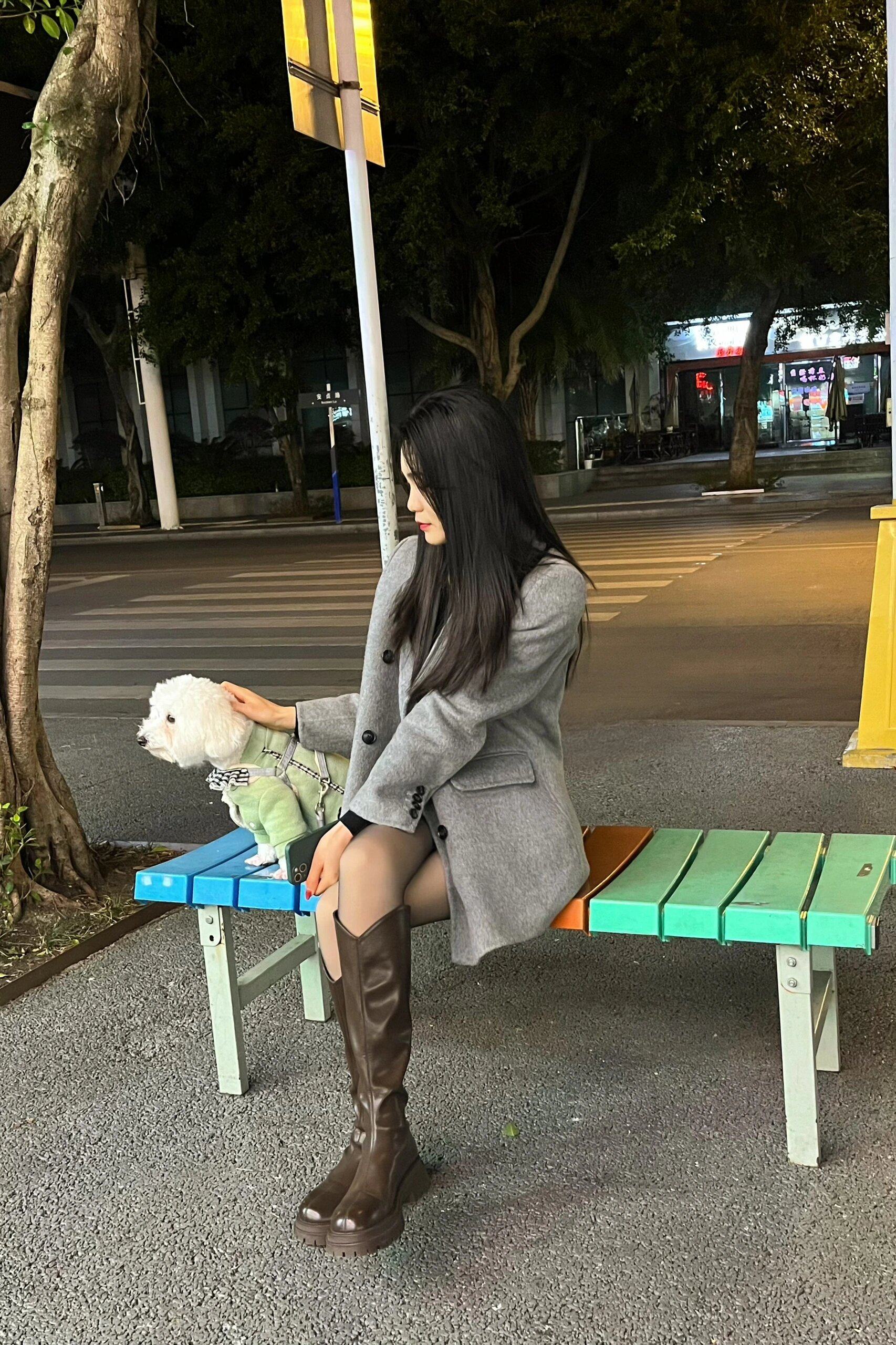 小野和子冬季黑丝光腿神器 加绒双层设计保暖不臃肿 替换装方便实用