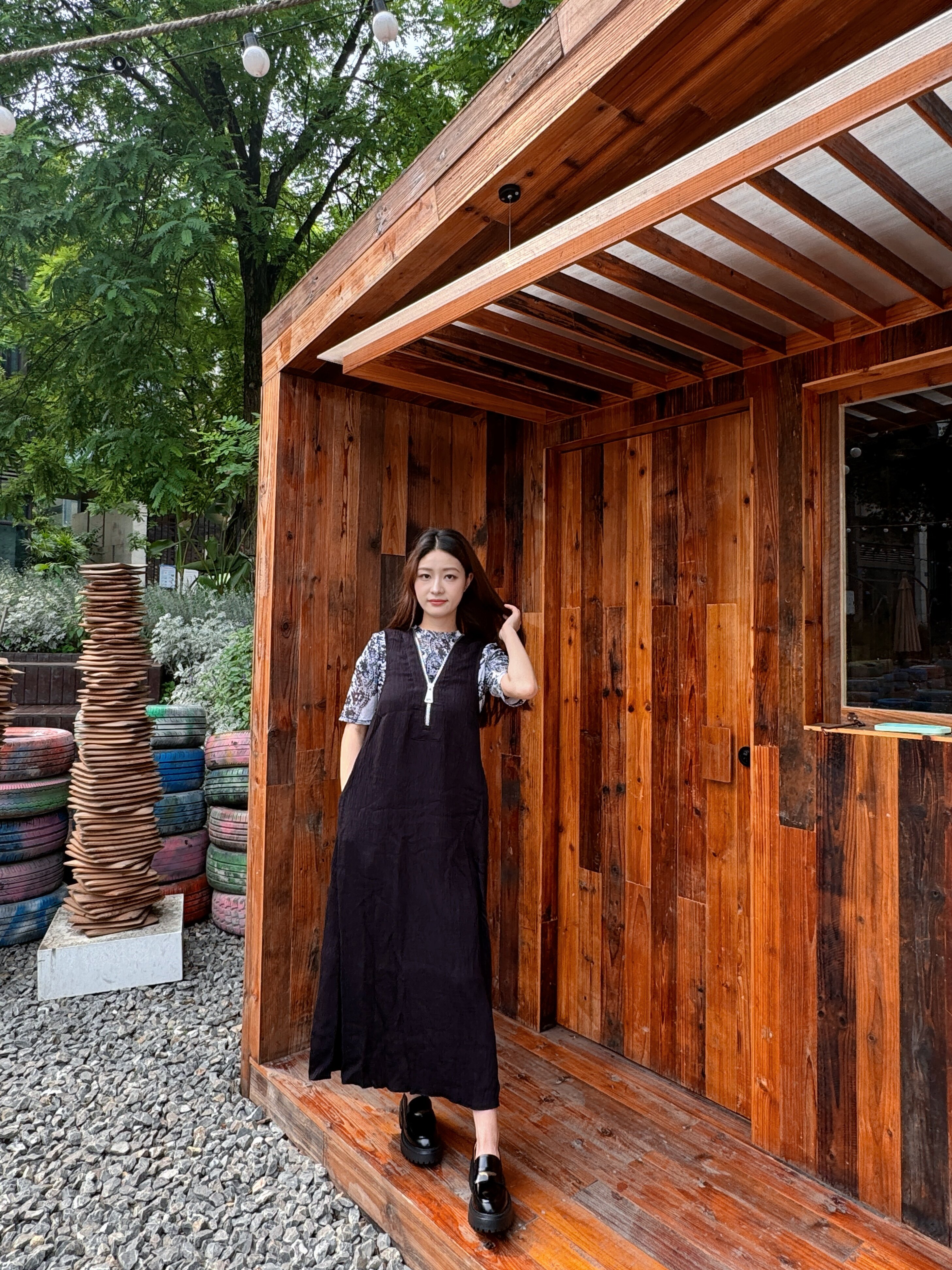 宋佳同款百丽海鸥乐福鞋2.0：厚底真皮的英伦飒爽美学