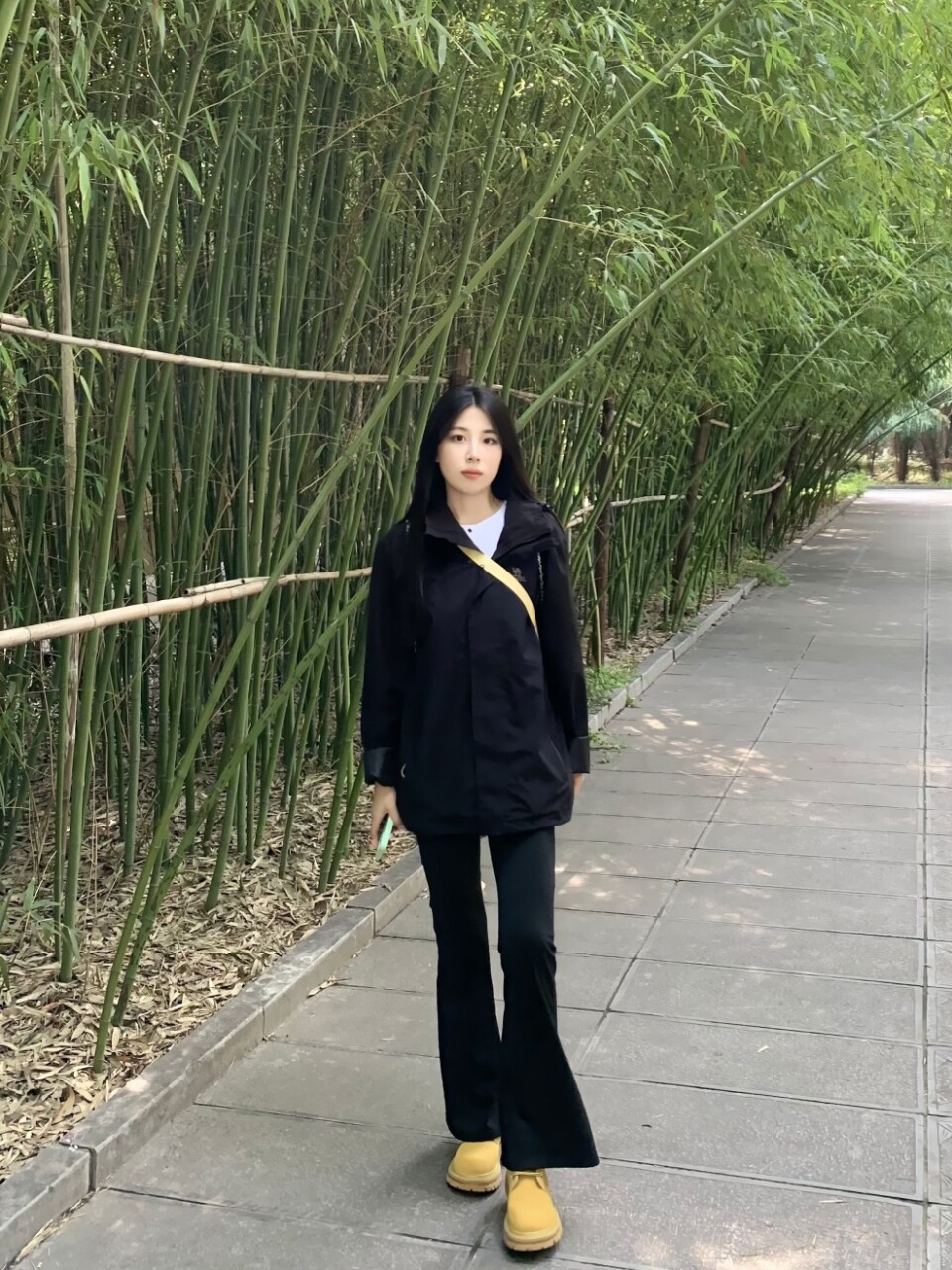 LinLin优品时尚夏季微喇鲨鱼裤 瑜伽收腹提臀一步到位 高腰设计拉长比例