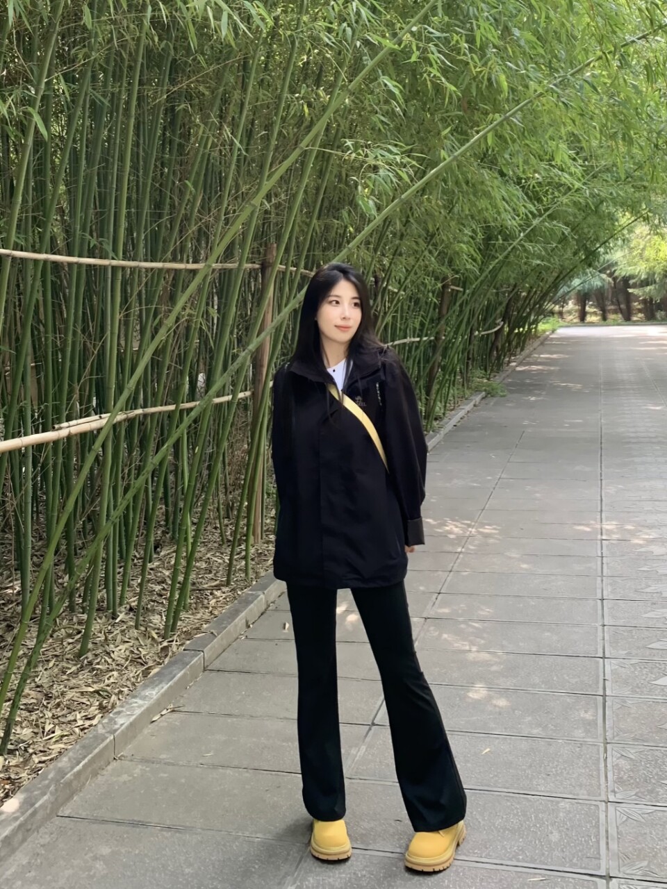 LinLin优品时尚夏季微喇鲨鱼裤 瑜伽收腹提臀一步到位 高腰设计拉长比例