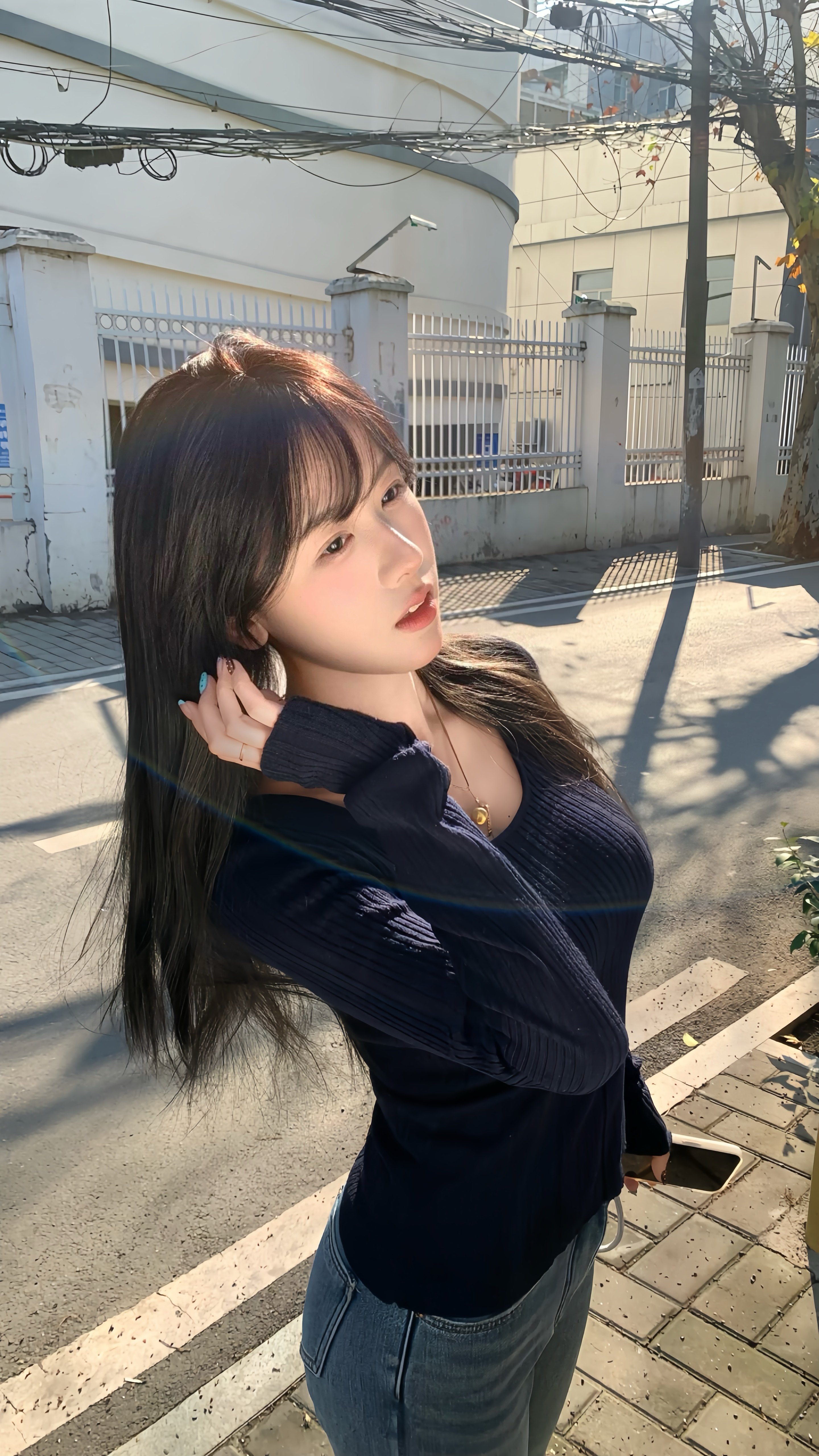 ABWLR秋冬复古微喇牛仔裤:高腰马蹄的显腿长神裤