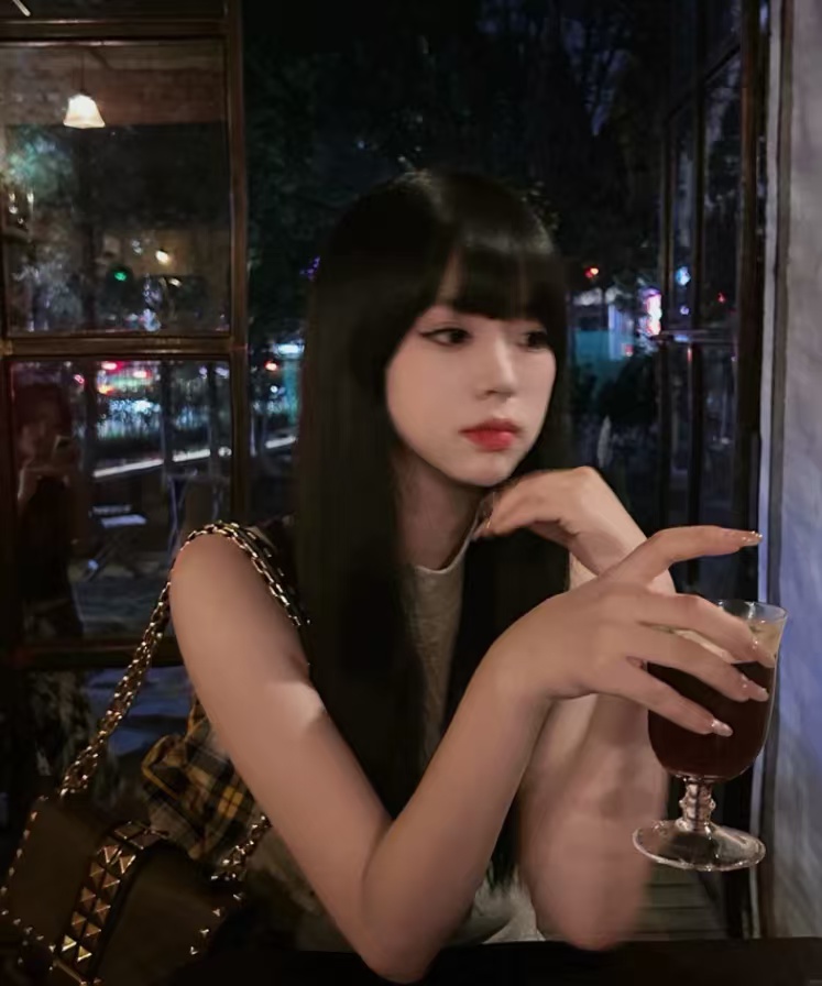 真我黑长直漫画齐刘海假发套 全真发整顶设计 自然隐形无痕贴合 长发飘逸顺滑